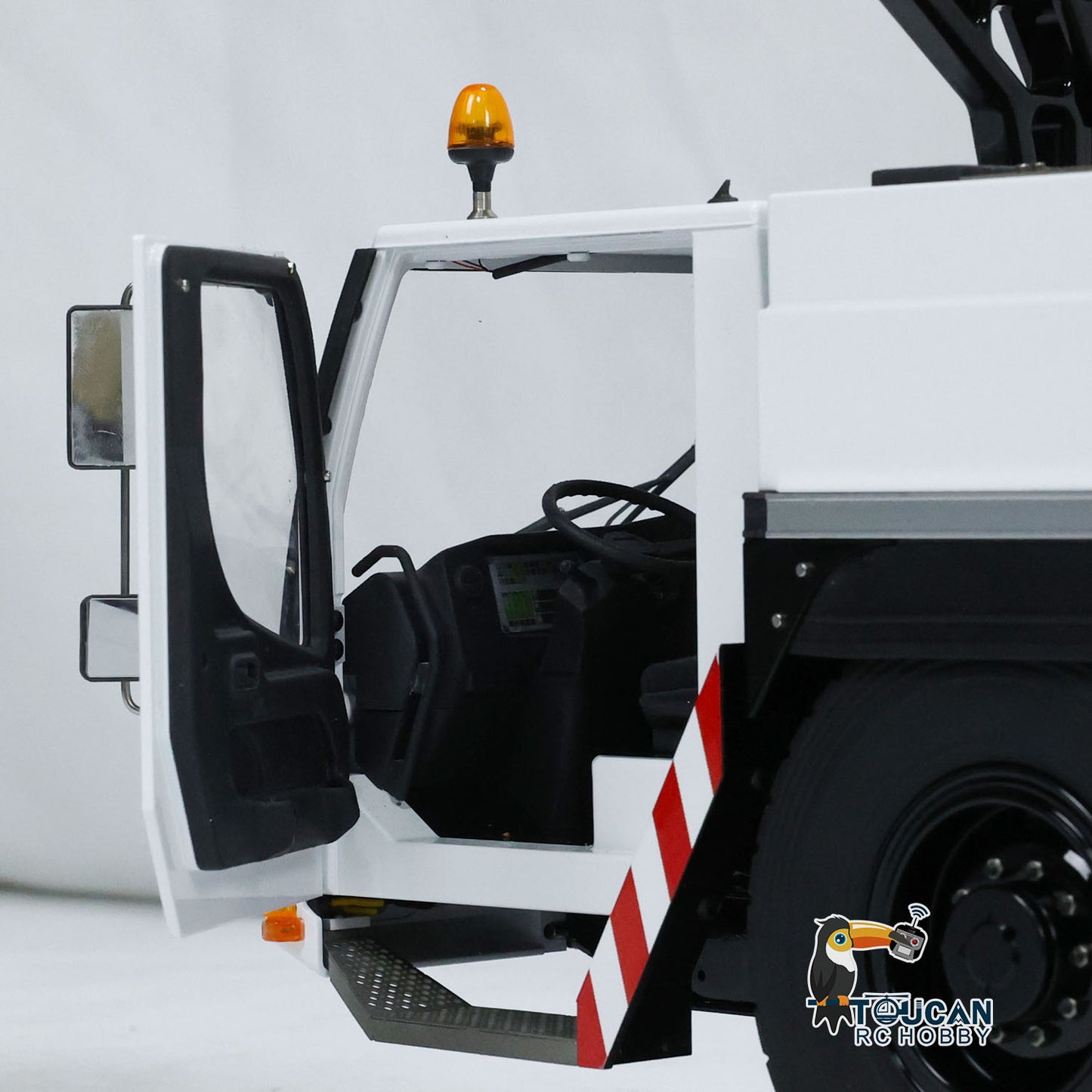 Pre-Order Eyewhale 1/14 6 Axles LTM1350 RC Hydraulic Mobile Cranes 5M Length Radio Controlled Heavy-duty Car PNP Hobby Model