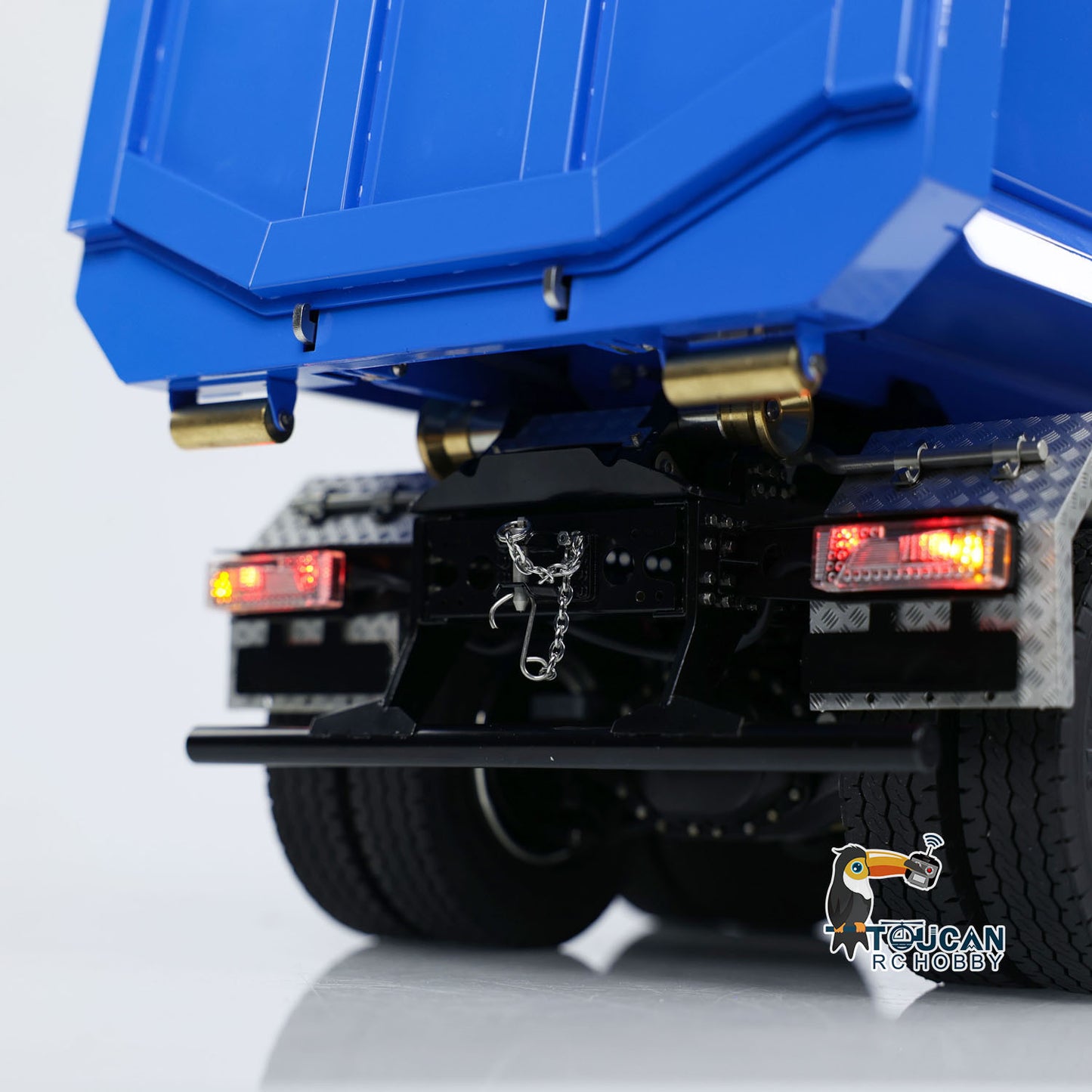 Metal 1/14 Hydraulic RC Dump Truck 8x8 Full Tipper Differential Lock Axles 3Speed Gearbox Wheel Hub Reduction Flysky Radio
