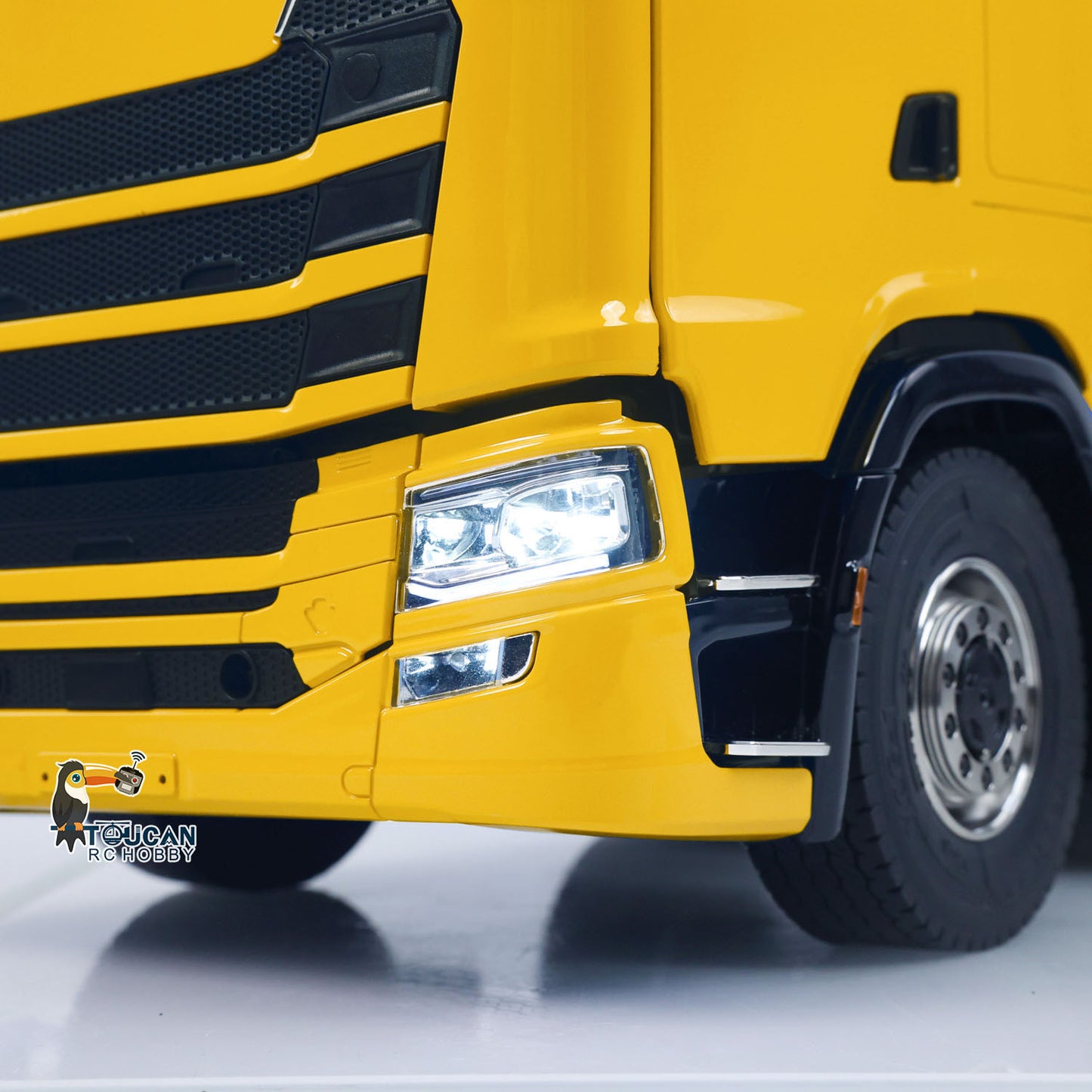 SA770S Metal 1/14 RC Hydraulic Crane Dump Truck 10X10 Radio Controlled Full Dumper Car Frsky XE Lite Light Sound Painted Model