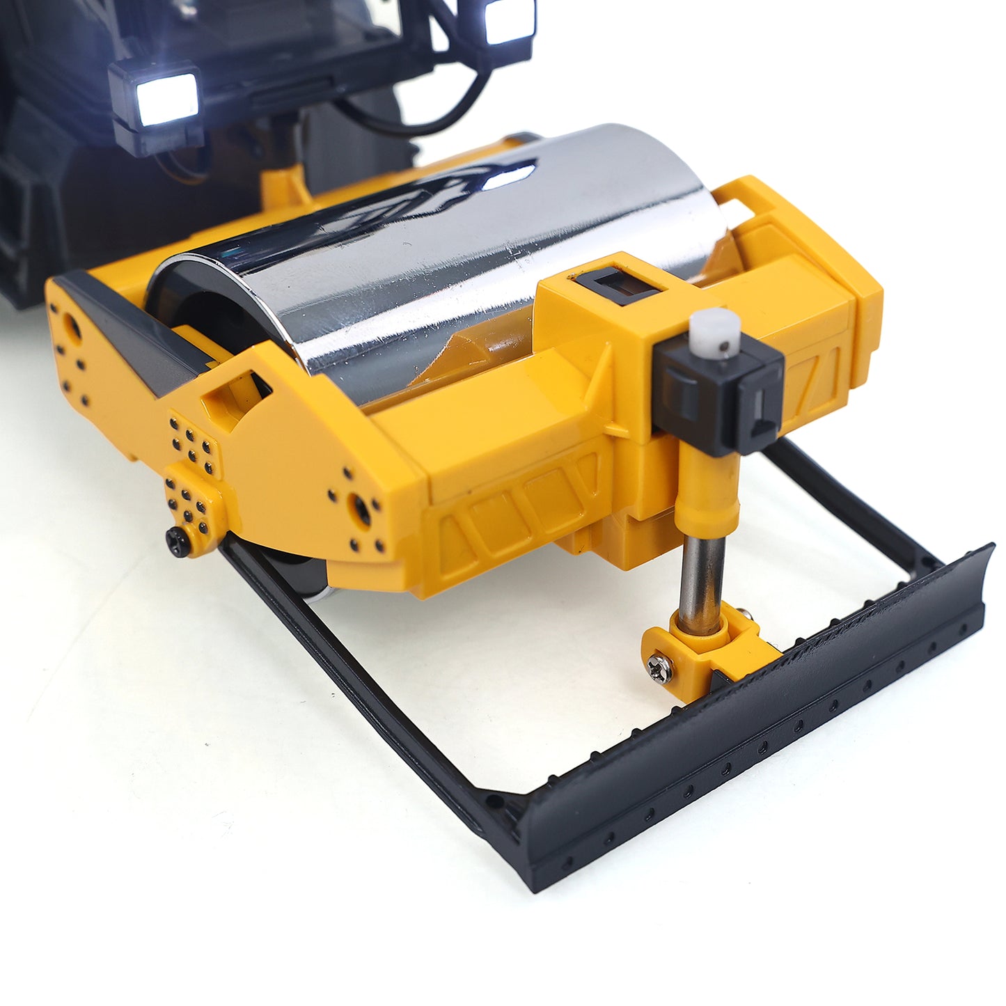 1/50 Mini Remote Control Road Roller RTR Electric RC Construction Vehicle Finished Model Metal Blade Lights Sounds Effect