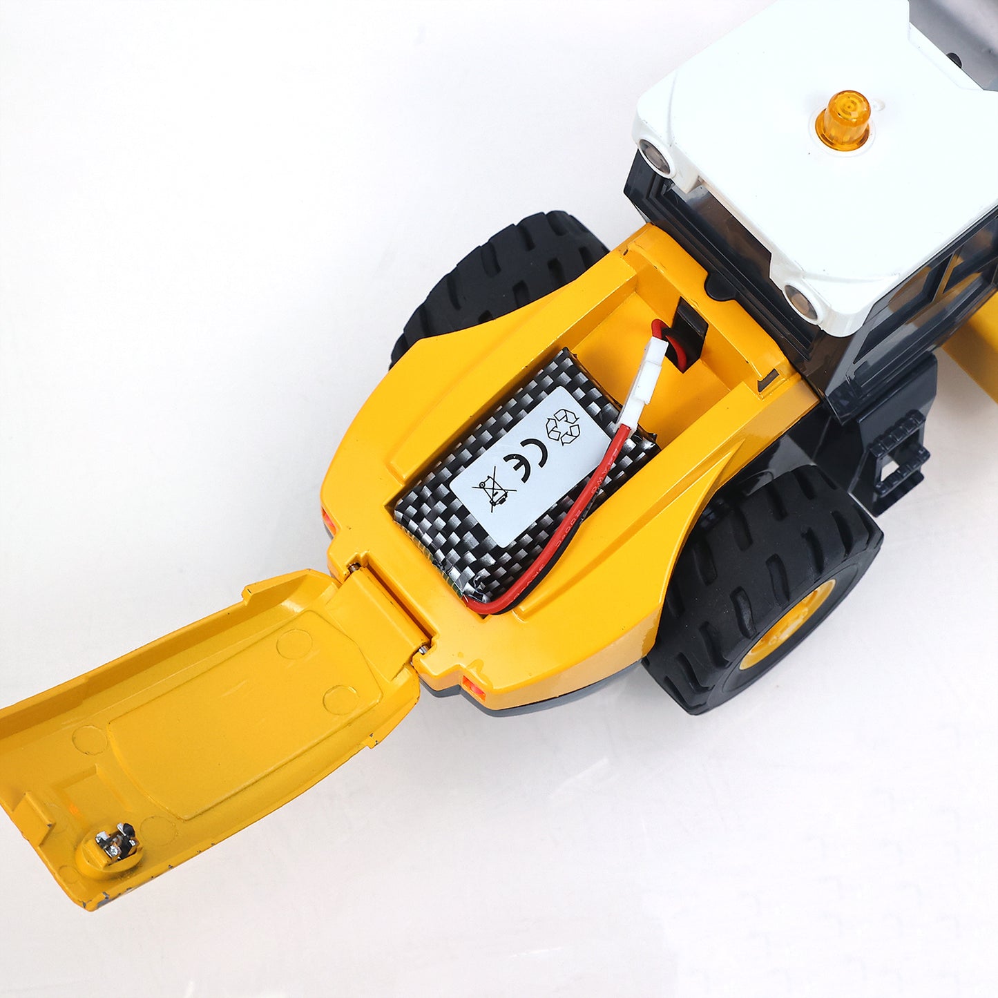 1/50 Mini Remote Control Road Roller RTR Electric RC Construction Vehicle Finished Model Metal Blade Lights Sounds Effect