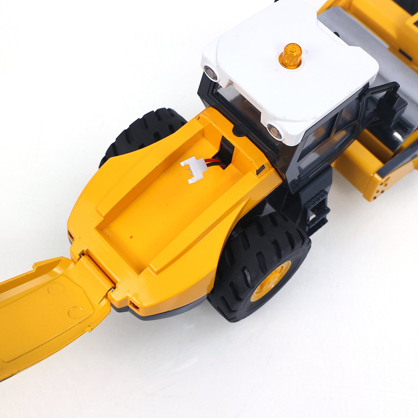 1/50 Mini Remote Control Road Roller RTR Electric RC Construction Vehicle Finished Model Metal Blade Lights Sounds Effect