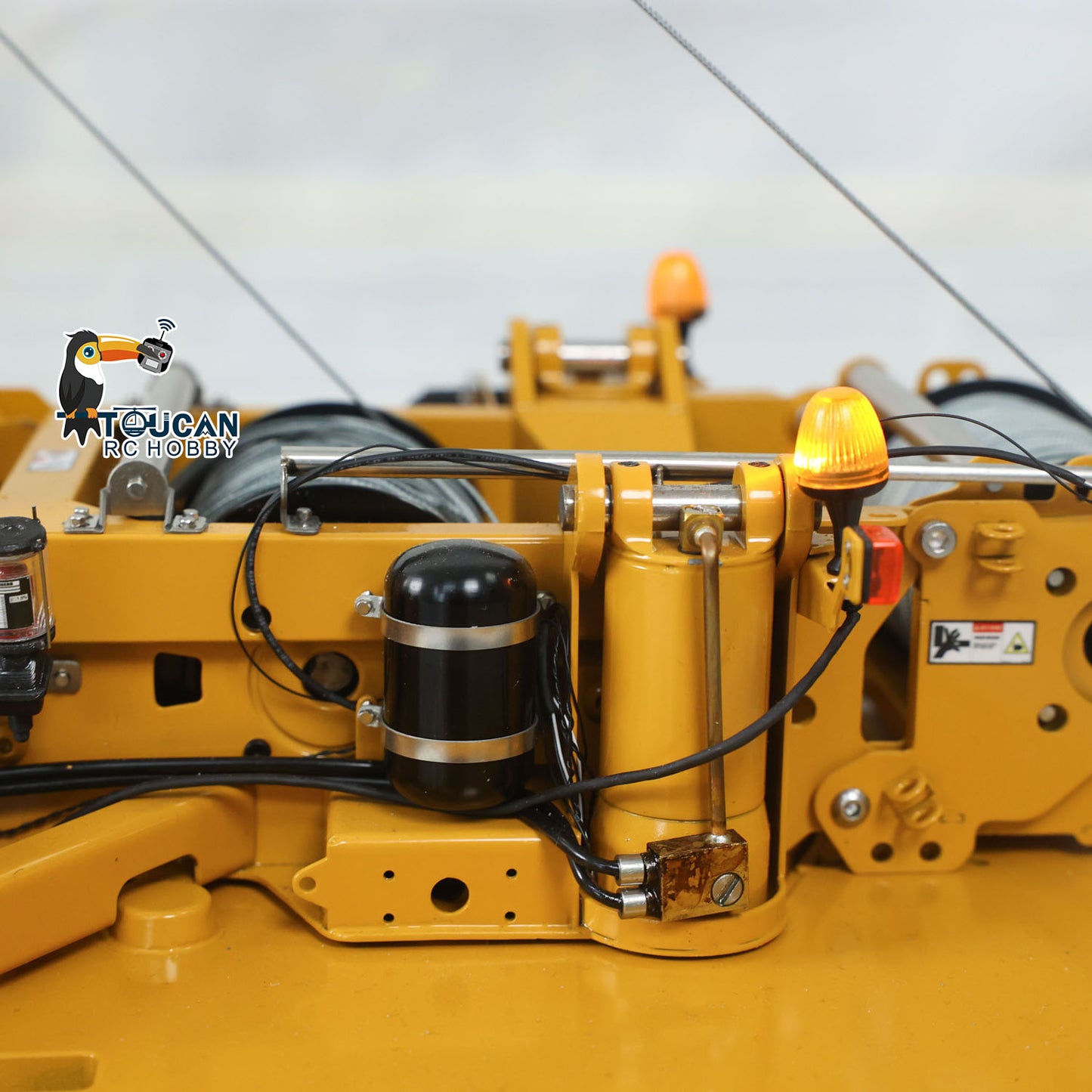 Pre-order Eyewhale 1/14 Metal Remote Control Hydraulic Telescopic Crawler Crane Truck RC Hoist Model Brushless ESC Frsky Radio 5D Joystick