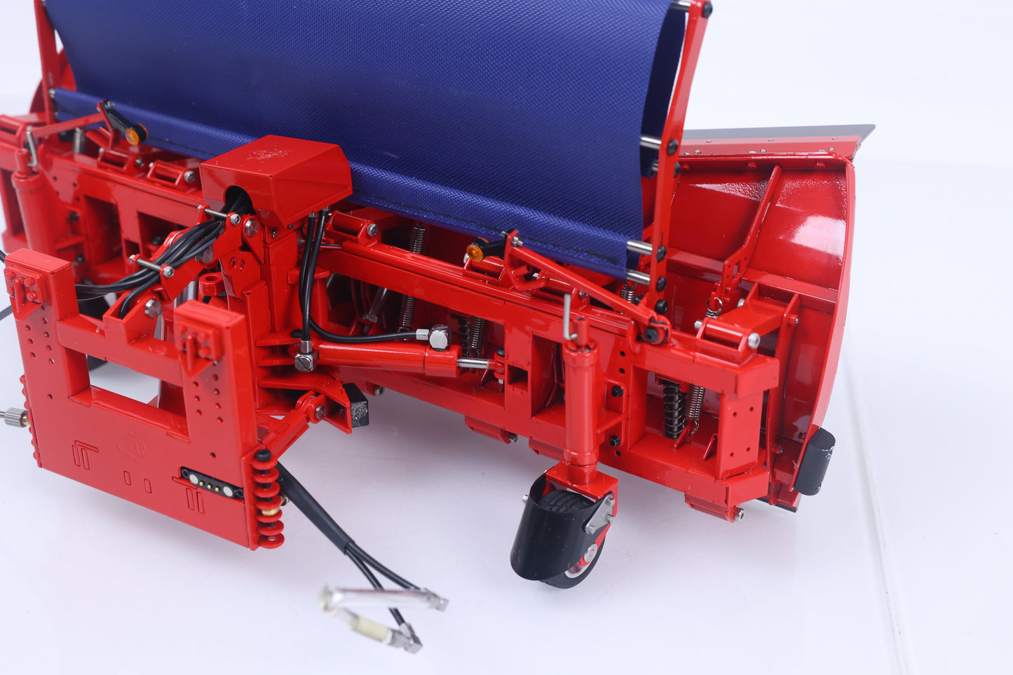 Metal Snow Blade W/ Electromagnetic Connector for 1/14 RC Hydraulic Full Dump Truck DIY Remote Control Lorry Car 770S 1851 3363