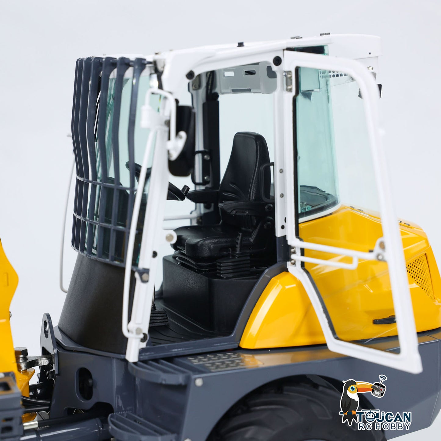 In Stock LESU RTR 1/14 Hydraulic RC Telescopic Arm Car Metal Loader AT1050 Forklift Truck