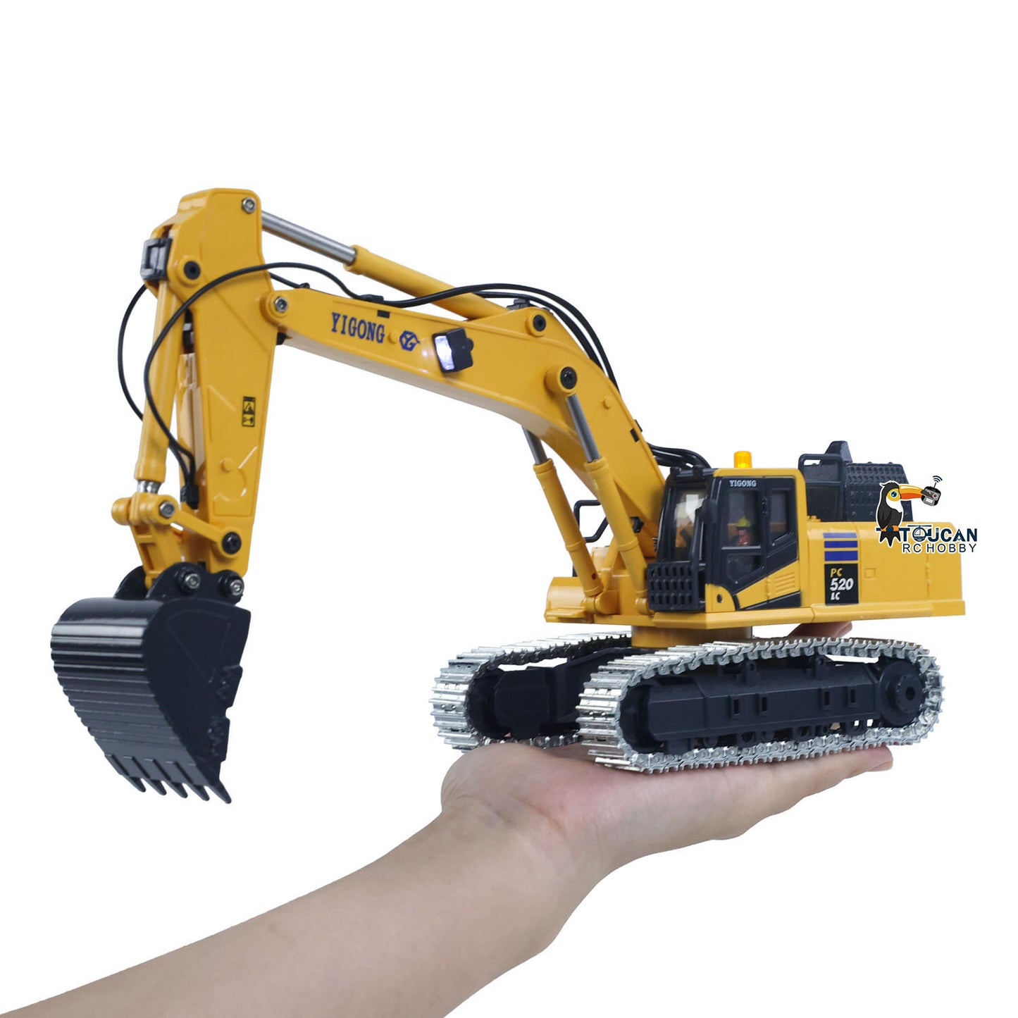 Fast Shipping 1/50 RC Digger PC520 Electric Lifting Radio Control Excavator Engineering Vehicle Metal Tracks Lights Sound Small Toy Collection