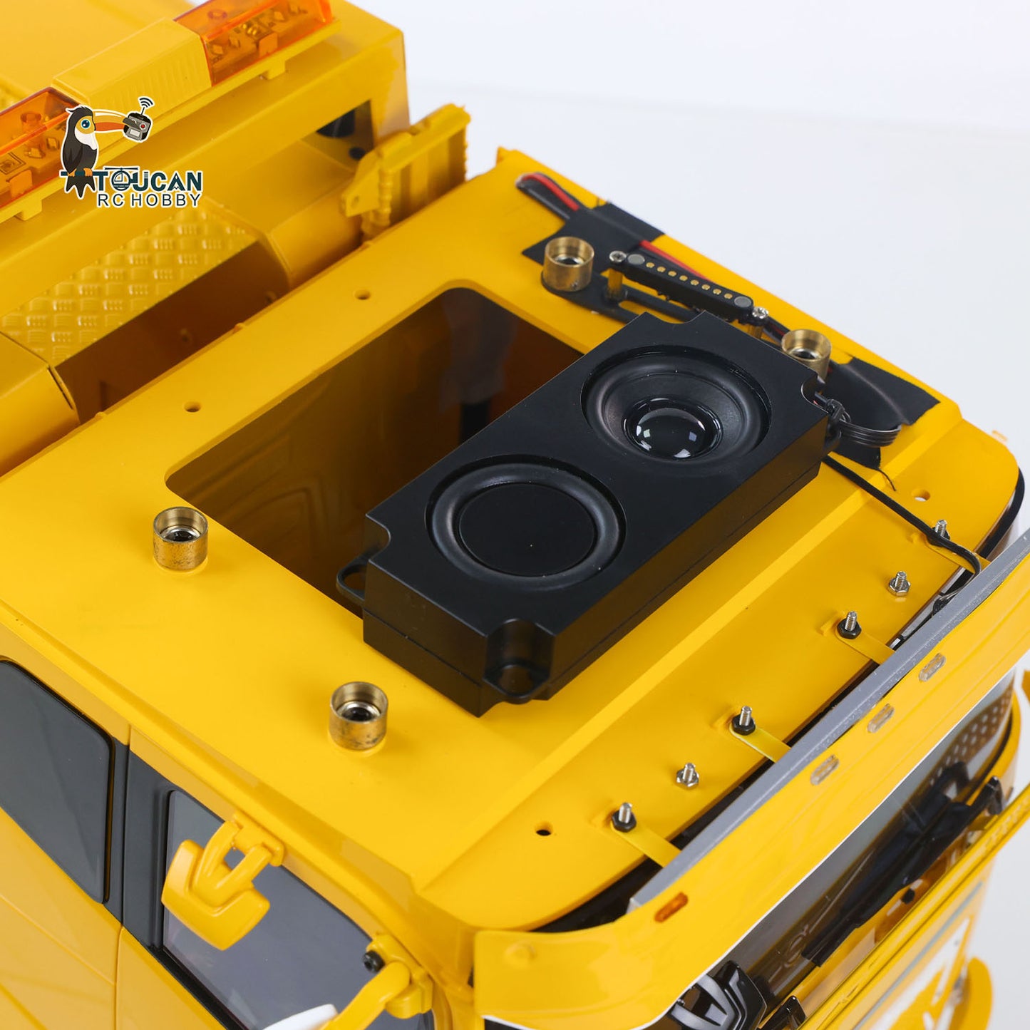 TOUCAN 8X4 Metal 1/14 RC Road Rescue Truck FH16 RTR 2Speed Model Car Flysky Paladin PL18EV Lite Radio Battery Smoke Light Sound