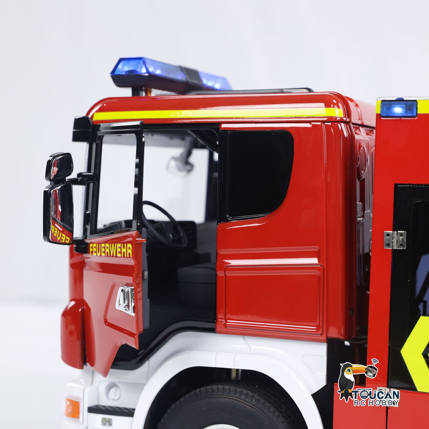 1/14 6x4 Remote Control Fire Fighting Truck RC Fire Vehicles Model Lights Sounds with Sound Light System FlySky I6S Controller