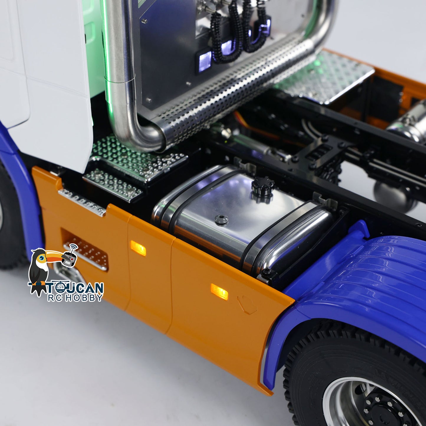 1/14 Metal 6x6 RC Tractor Truck RTR Remote Control Model with 2 Speed Gearbox ST8 Radio Controller and Sound System