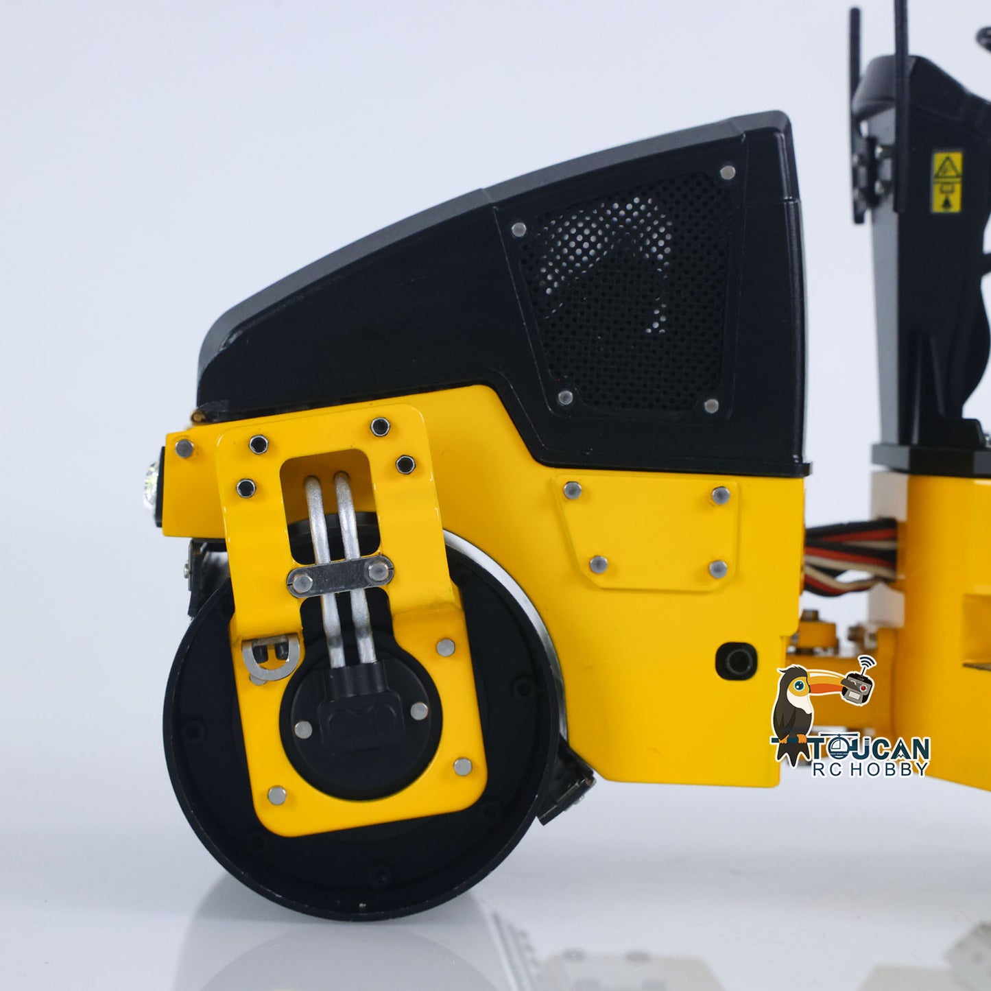 1/14 Metal RC Electric Road Roller BOM BW120AD RTR Remote Control Construction Vehicle Model Flysky ST8 Radio Battery Light System