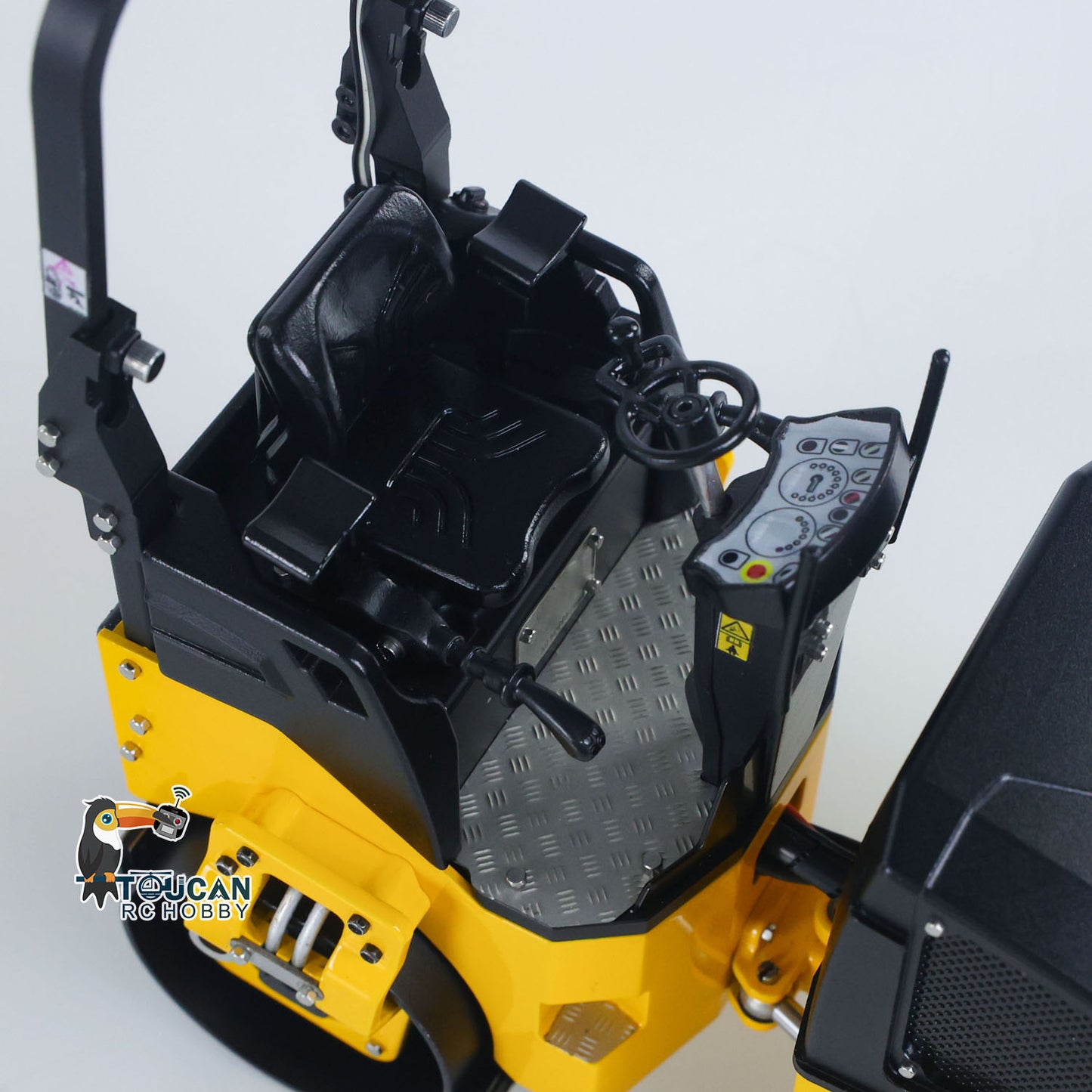 1/14 Metal RC Electric Road Roller BOM BW120AD RTR Remote Control Construction Vehicle Model Flysky ST8 Radio Battery Light System