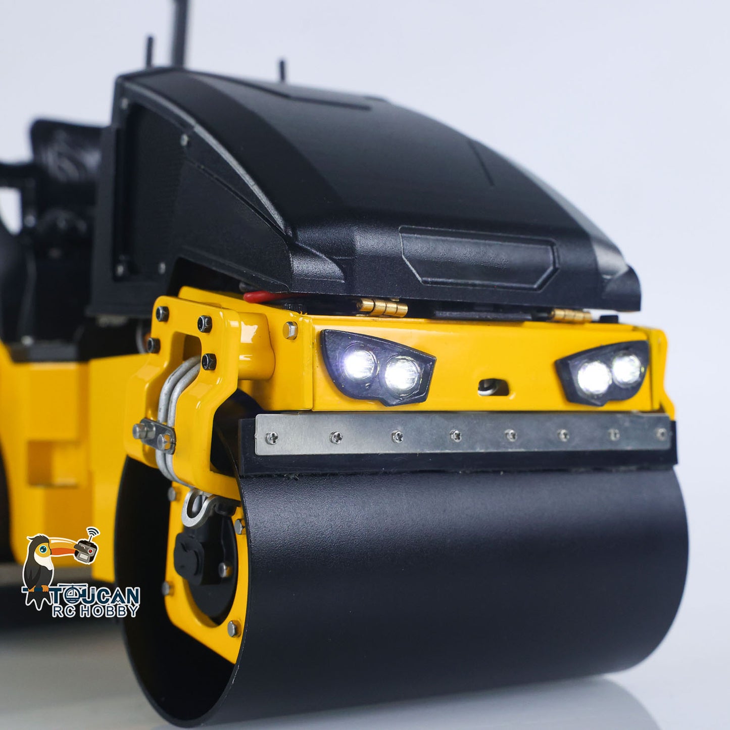 1/14 Metal RC Electric Road Roller BOM BW120AD RTR Remote Control Construction Vehicle Model Flysky ST8 Radio Battery Light System