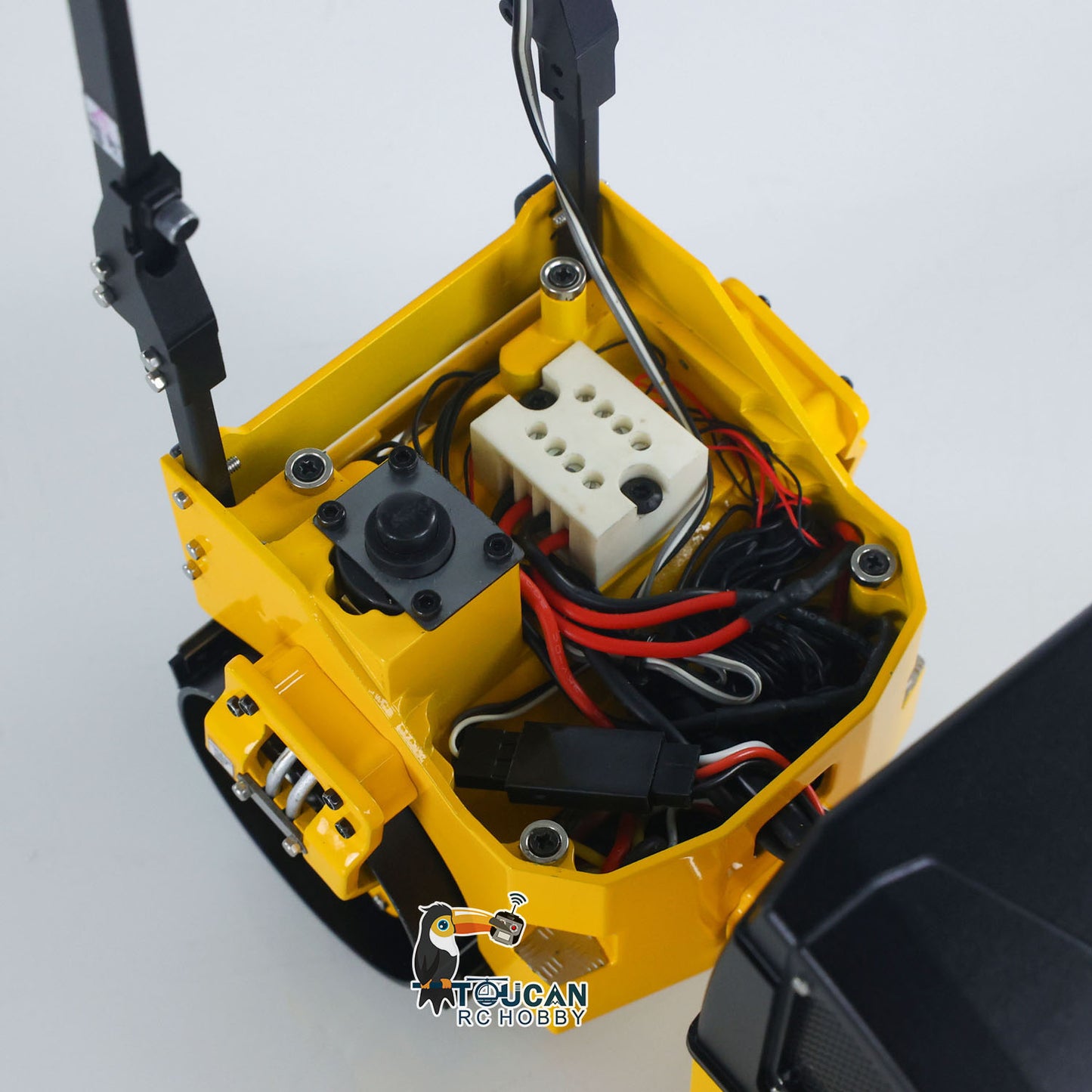 1/14 Metal RC Electric Road Roller BOM BW120AD RTR Remote Control Construction Vehicle Model Flysky ST8 Radio Battery Light System