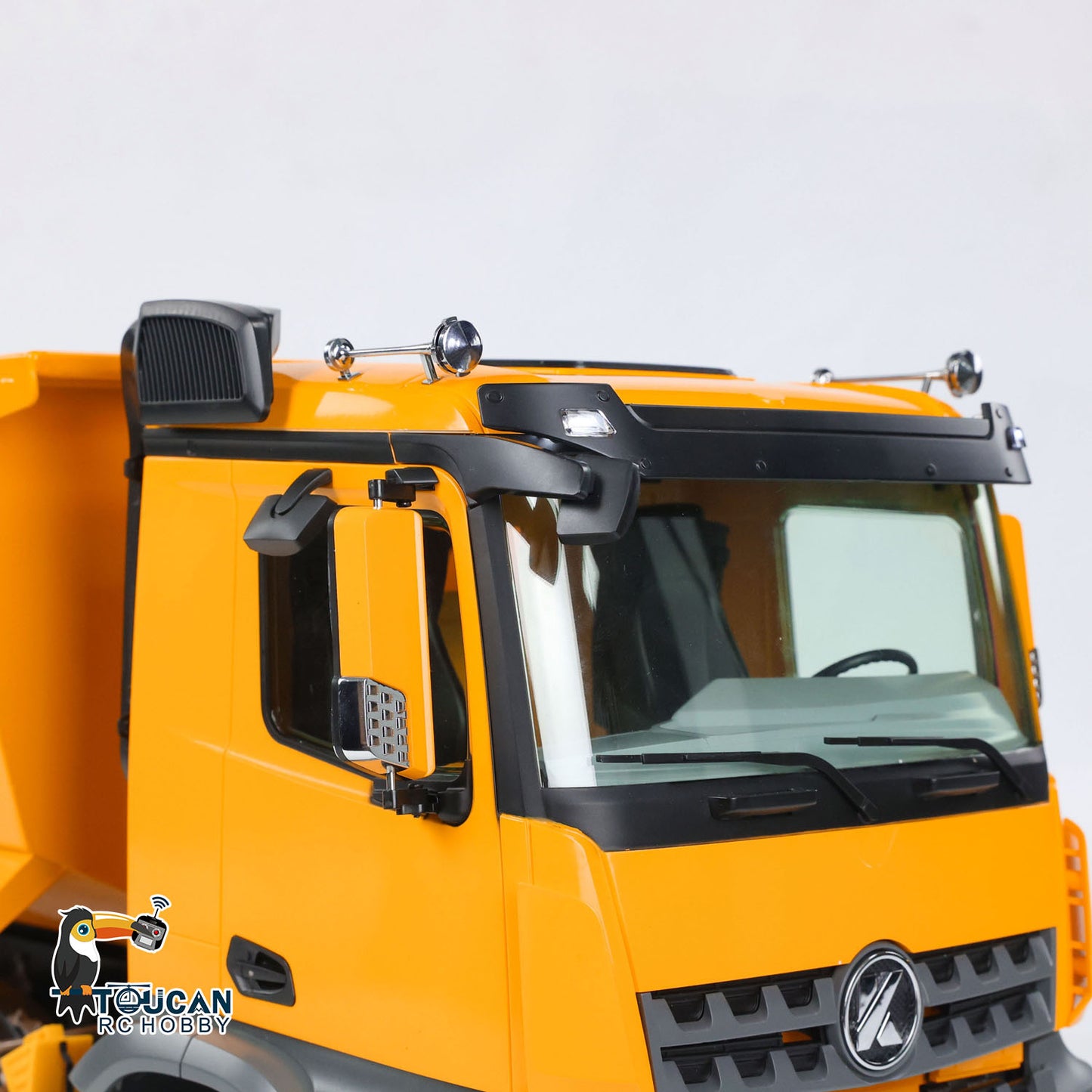 Kabolite 1/14 K3366 RC Hydraulic Tipper Car 8X8 Radio Control Dumper Truck Model with Light Sound System 2-Speed Transmission