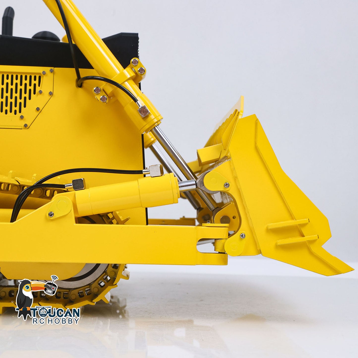 Metal 1/12 RC Hydraulic Bulldozer D155AX RTR Heavy Dozer Model 7 Way Valve 1.0L Oil Pump 5 Plows Radio Master TX15 Radio Battery