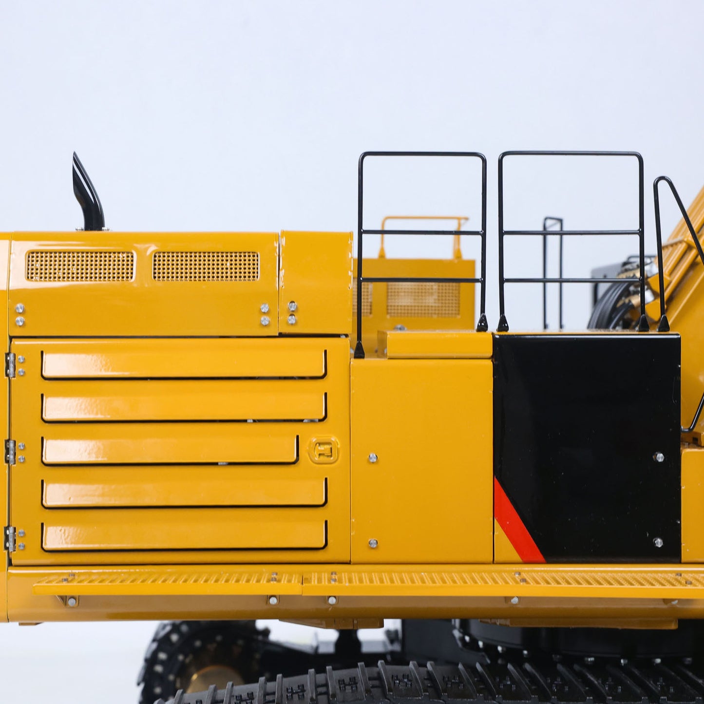 LESU C374F 1/14 Hydraulic RC Heavy Excavator Metal Radio Controlled Digger Construction Car Paladin PL18EV LITE 6CH Valve Brushless Motor Pump