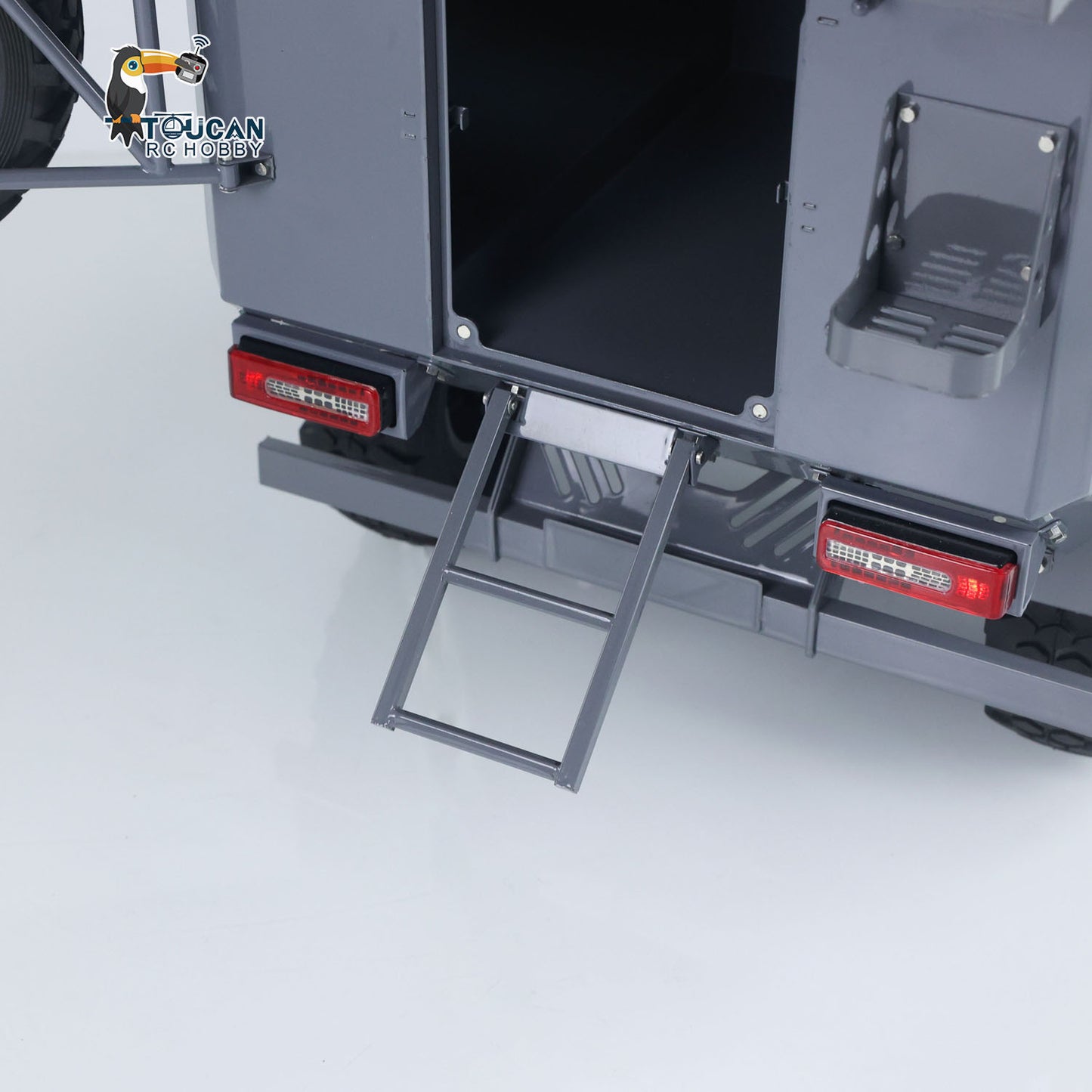 Metal LESU 1/10 4*4 RC Off-road Car RAVE-UM406 Electric Remote Control Recreational Vehicle 2Speed Gearbox Winch I6S Radio