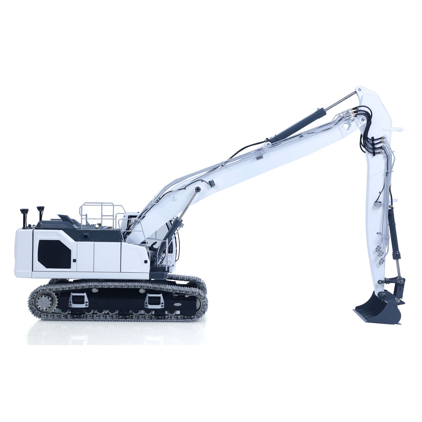 LESU AOUE LR945 1/14 RC Long-reach Hydraulic Excavator CNC Extended Arm Radio Control Digger Model Light 7CH Valve 4MPa Pump Assembled PNP