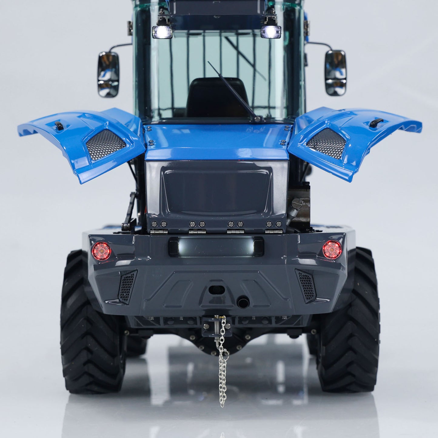 LESU 1/14 Hydraulic RC Telescopic Arm Loader AT1050 Radio Control Fork Truck Painted Assembled Engineering Vehicle FlySky ST8 Sound Light