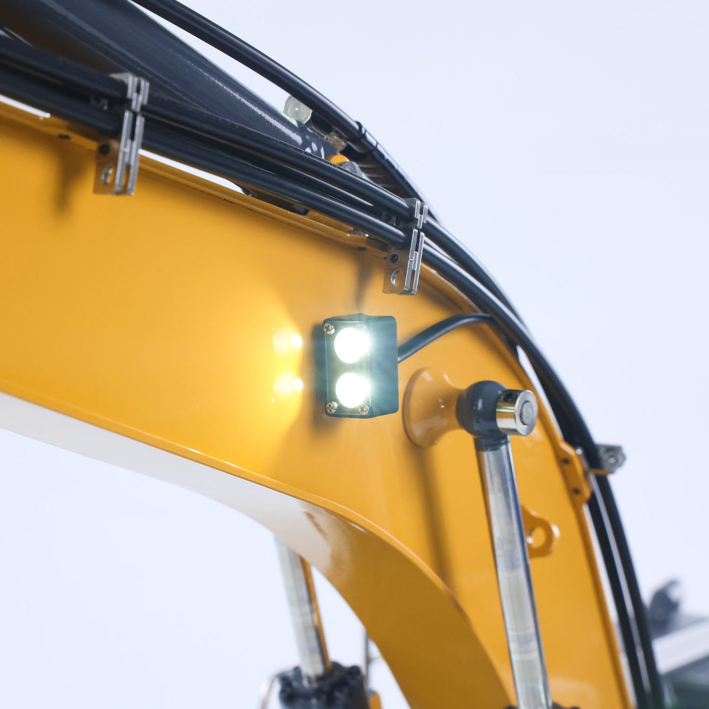 US STOCK 1:14 Hydraulic RC Excavator for Remote Control 945 5CH Reversing Valve