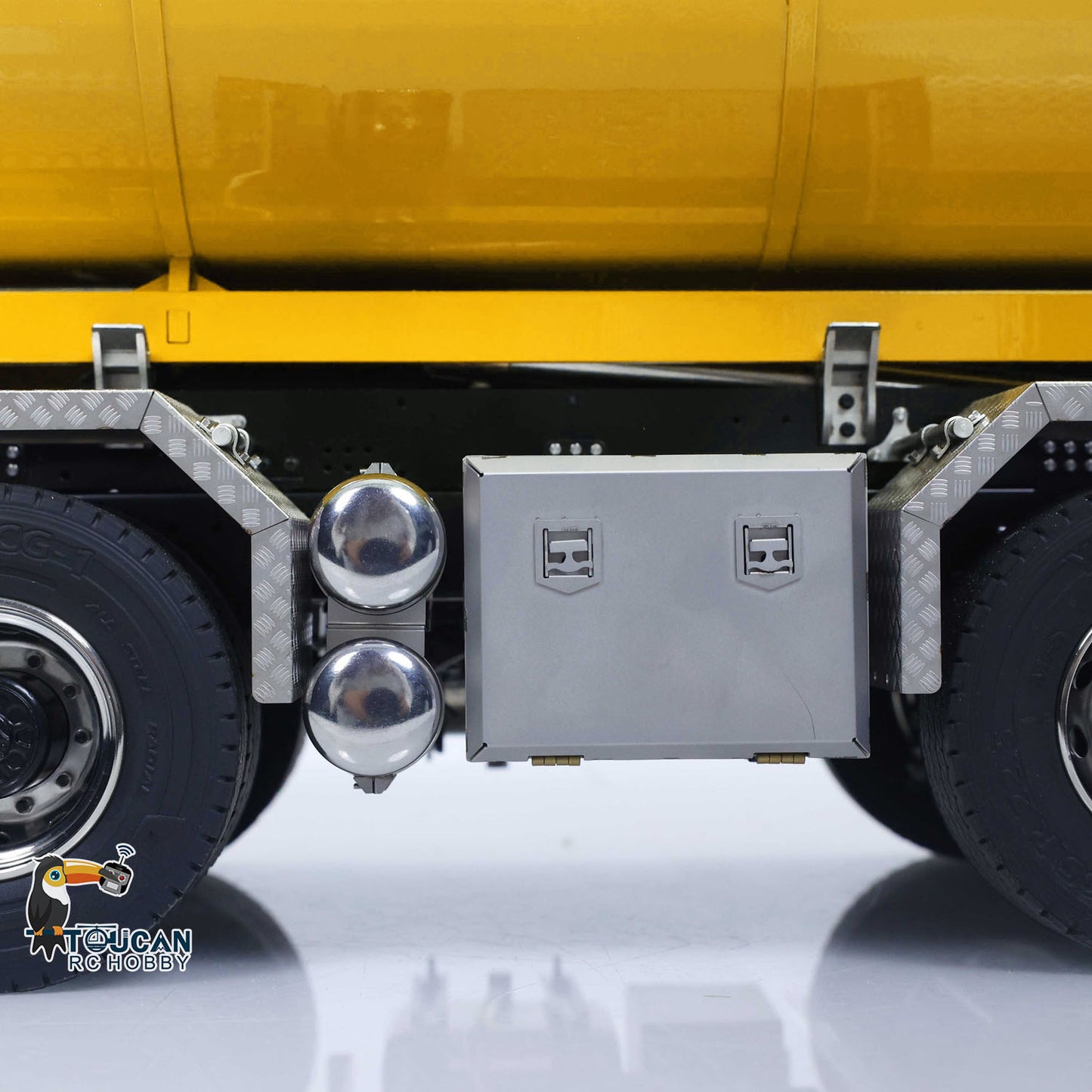 1/14 Hydraulic RC Roll On Off Dump Truck 8x8 3Speed Gearbox Remote Control Full Tipper SC 770S Axle Locks Metal Shafts