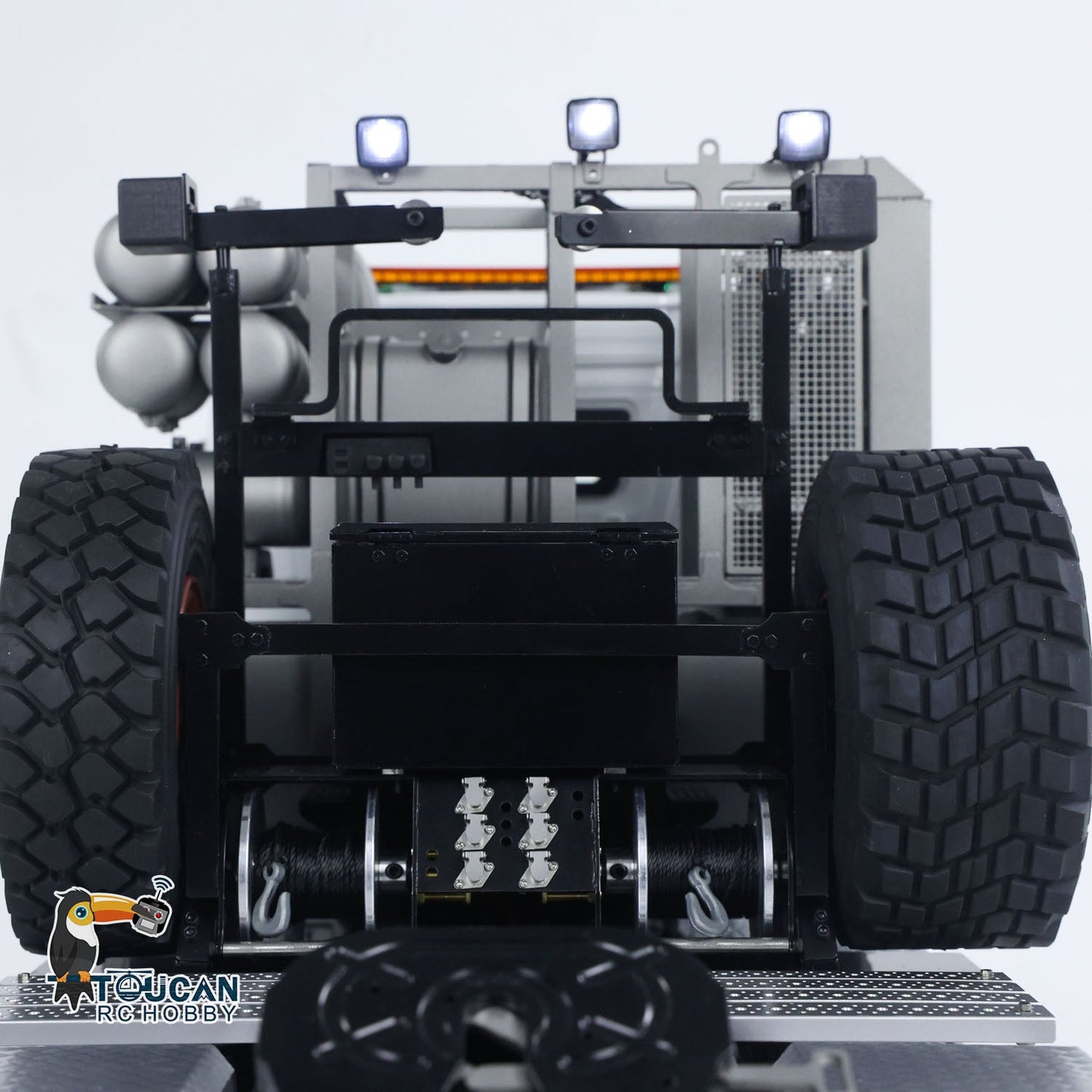 1/14 8x8 Metal RC Off Road Tractor Truck Ar3363 Remote Control Lorry Car Differential Lock Axle 3Speed Gearbox I6S Radio