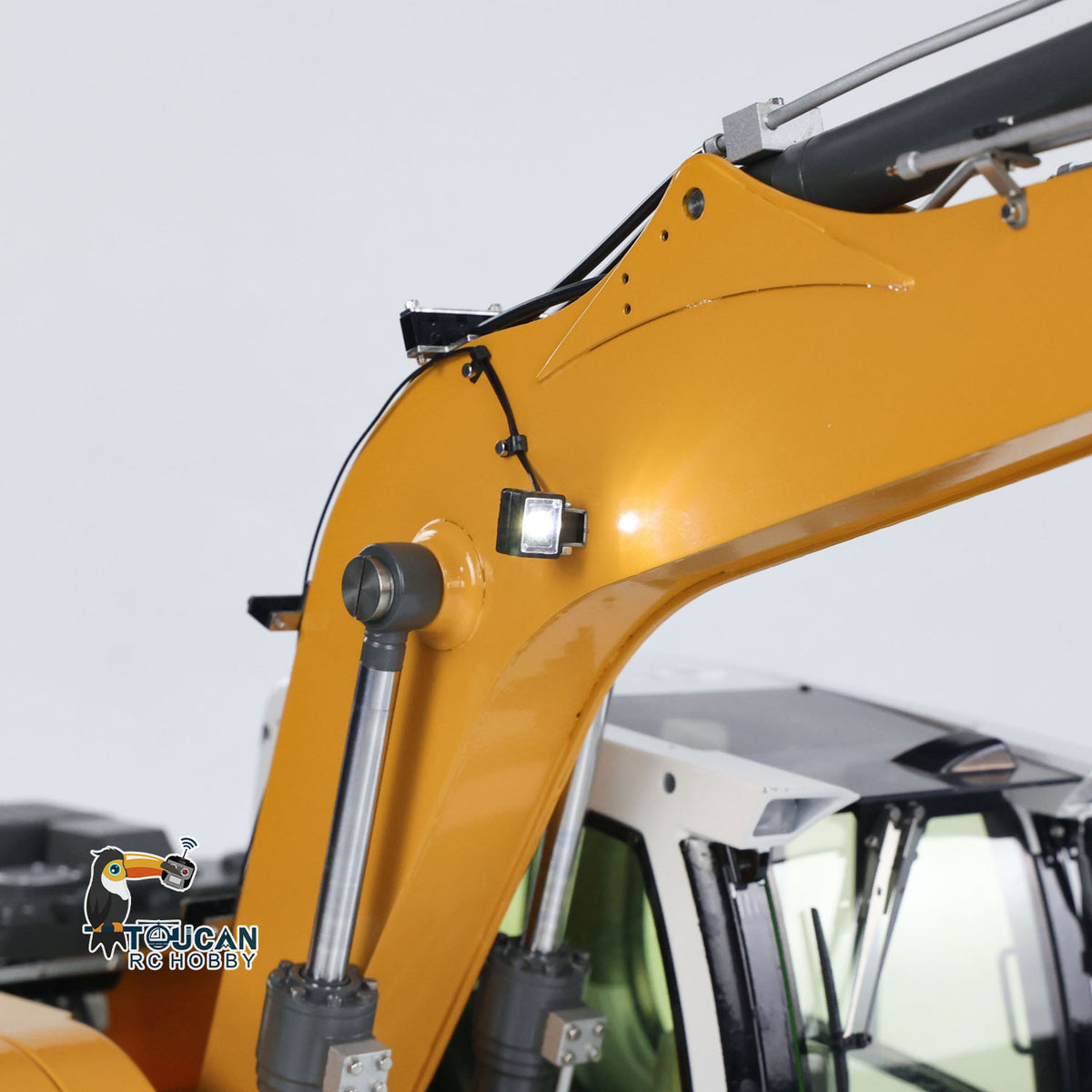 Fast Shipping 1/14 RC Hydraulic Excavator R920 JDM-208 Metal Remote Control Digger Model Sound