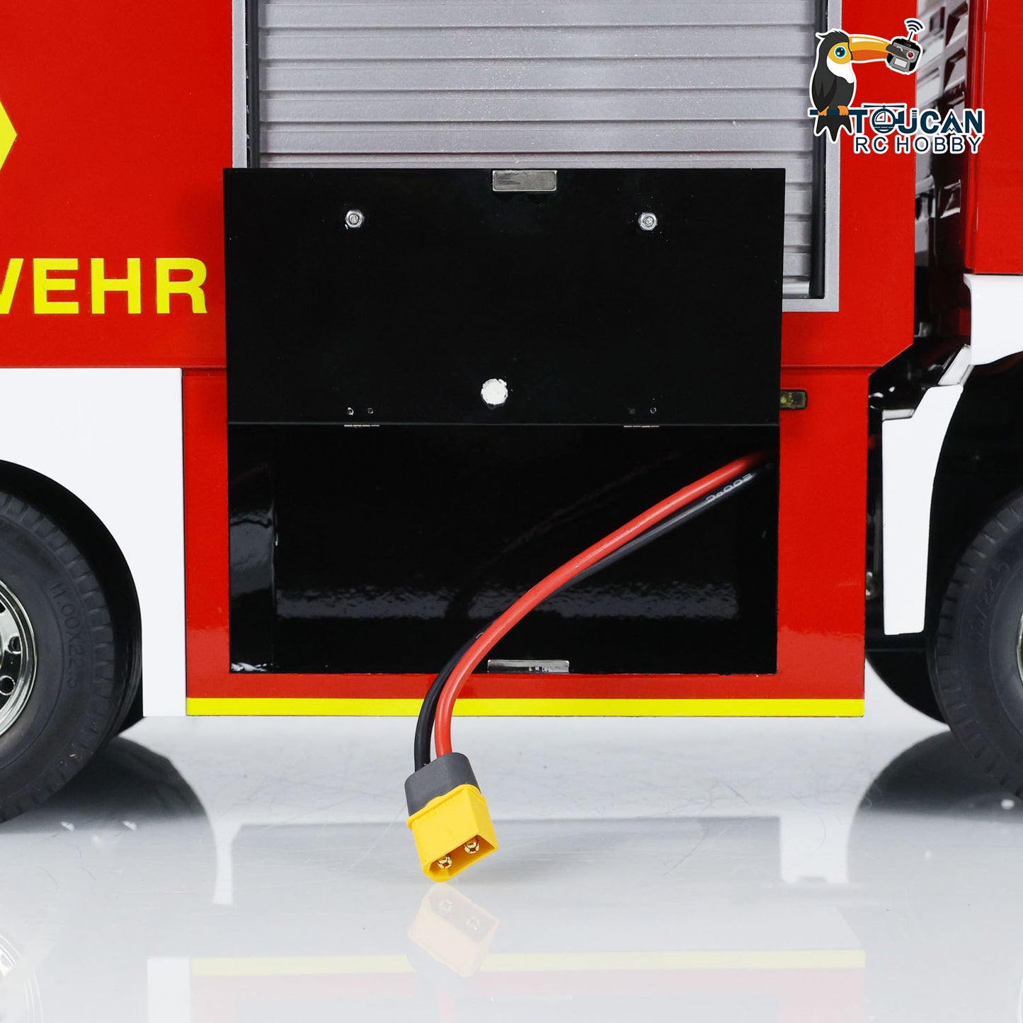 4x2 RC Fire Fighting Truck 1:14 3-speed Transmission Radio Control Fire Vehicles