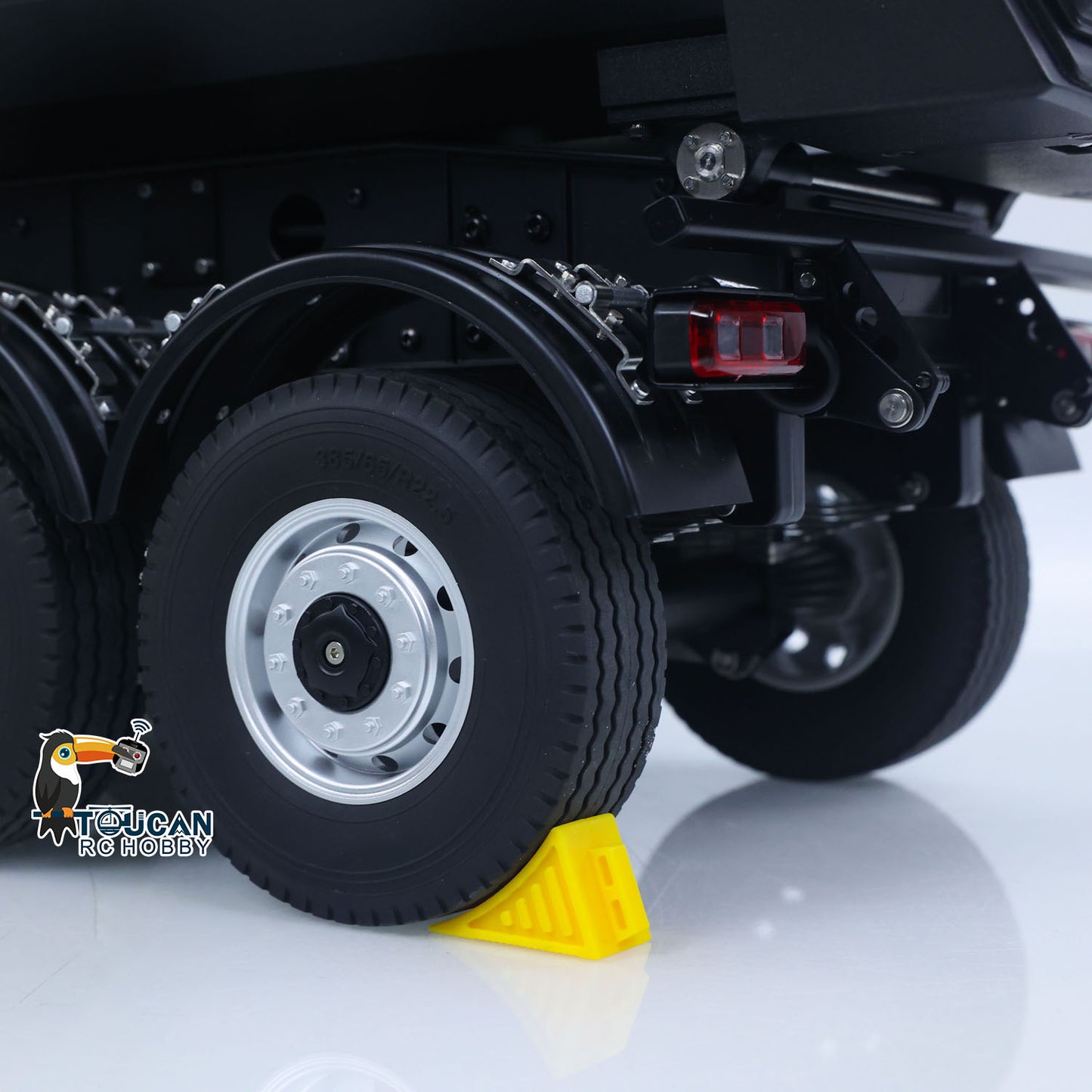 US STOCK Kabolite 1/14 Metal Remote Control 3Axles Electric Lifting Semi Trailer Dumper for RC Tractor Truck 770S 100 Battery Charger