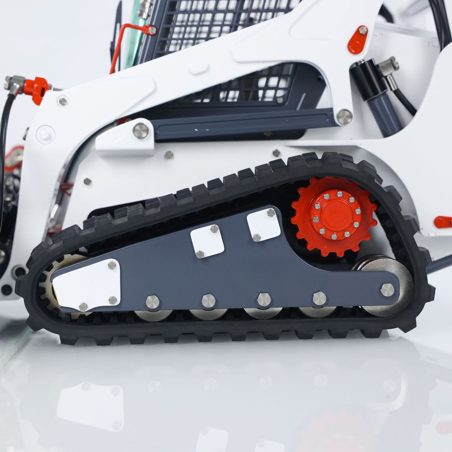 LESU 1/14 RC Hydraulic Car Aoue LT5 Skid-Steer Loader RTR Model Engineering Vehicle Flysky i6S Radio Battery Constraction Machine Ready to Run