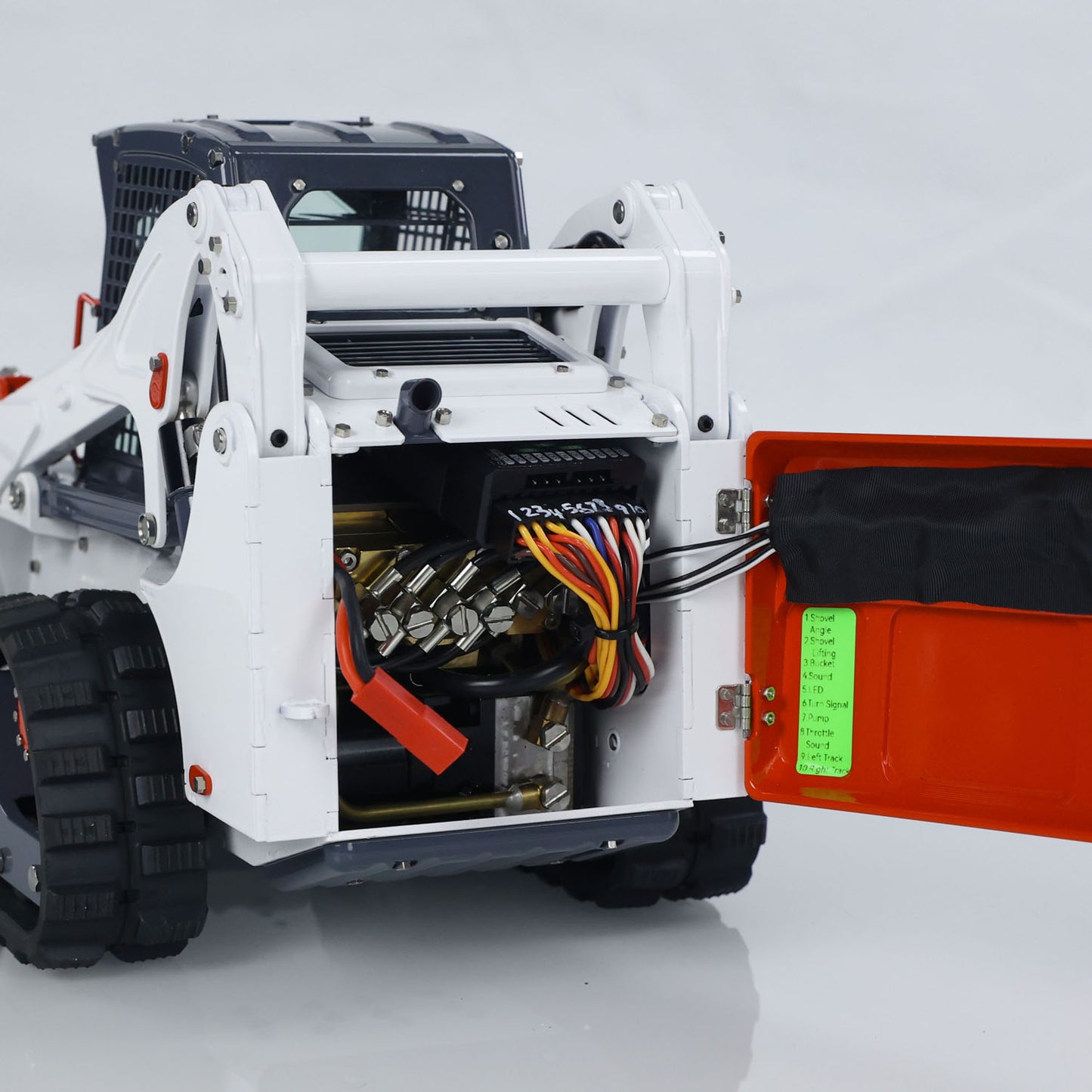 LESU 1/14 RC Hydraulic Car Aoue LT5 Skid-Steer Loader RTR Model Engineering Vehicle Flysky i6S Radio Battery Constraction Machine Ready to Run