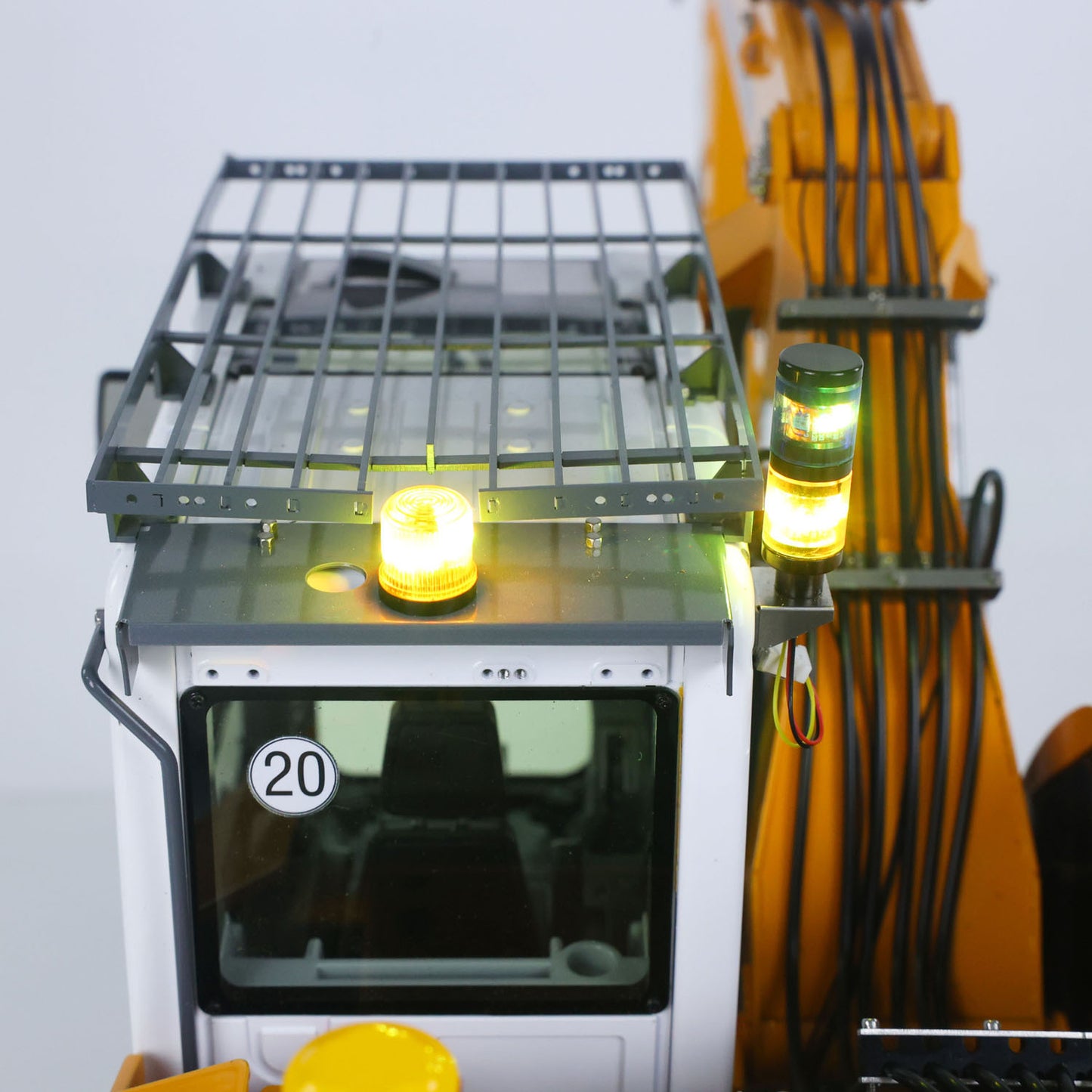 Fast Shipping 1/14 RC Hydraulic Wheeled Excavator LR914 8-ways Valve RTR Metal Remote Control 4*4 Digger Model Axle Lock Flysky PL18EV Lite