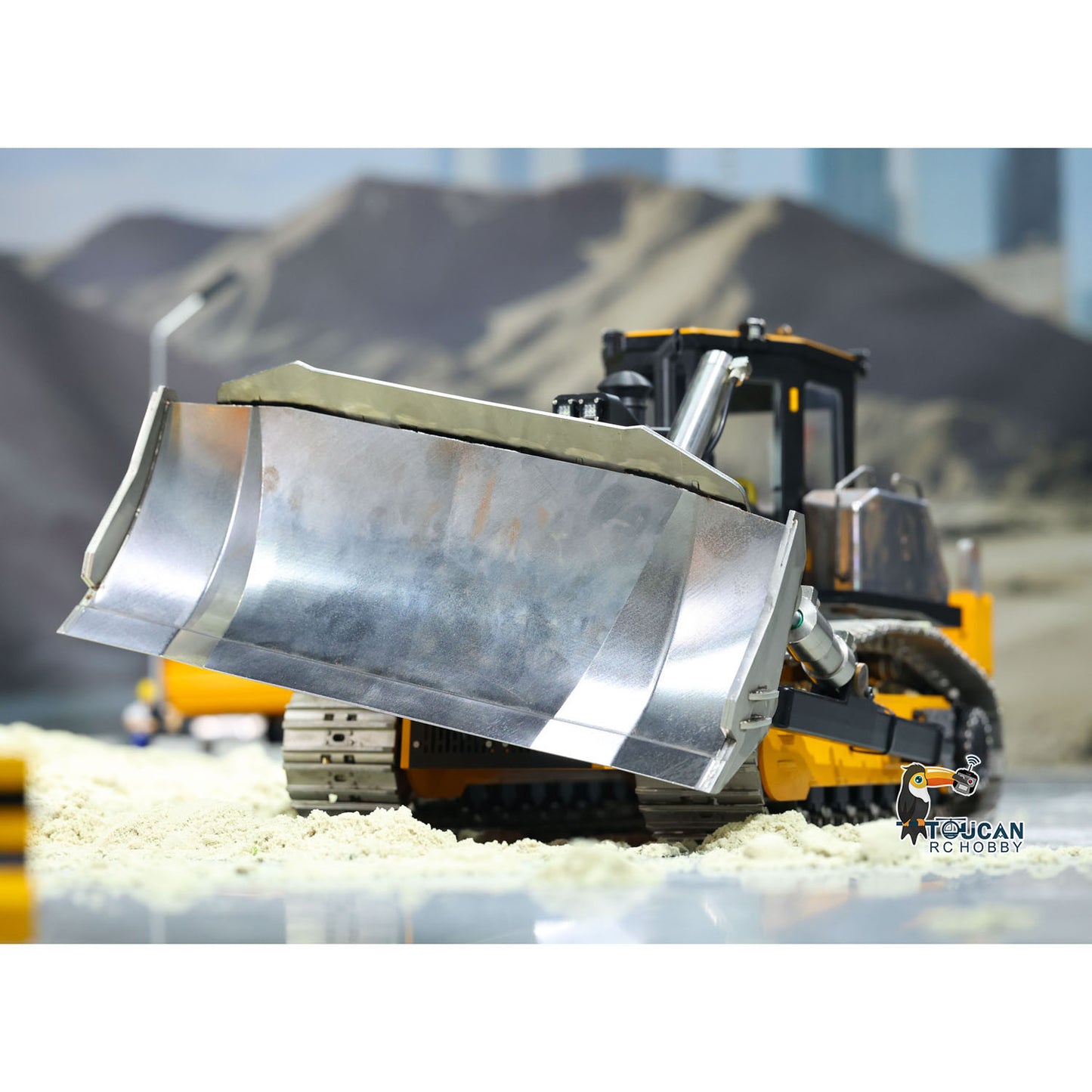 Metal 1/12 RC Hydraulic Bulldozer D155AX RTR Heavy Dozer Model 7 Way Valve 1.0L Oil Pump 5 Plows Radio Master TX15 Radio Battery