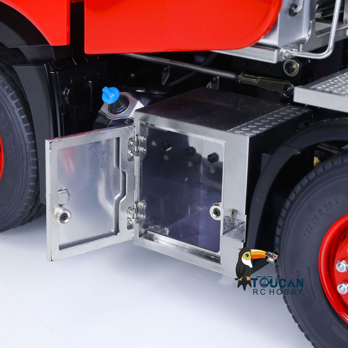 TOUCAN 1/14 8*8 Metal Chassis with Painted and Assembled Cabin RC Tractor Trucks Radio Controlled Car Model Equipment Rack