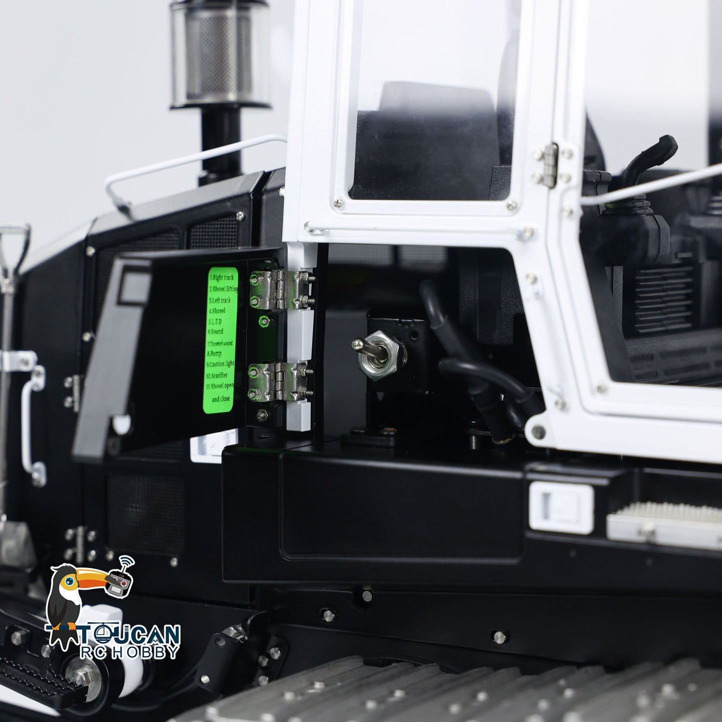 1/14 LESU RC Hydraulic Loader 973K RTR Tracked Car Model Openable Buckets Rear Plow Metal Tracks