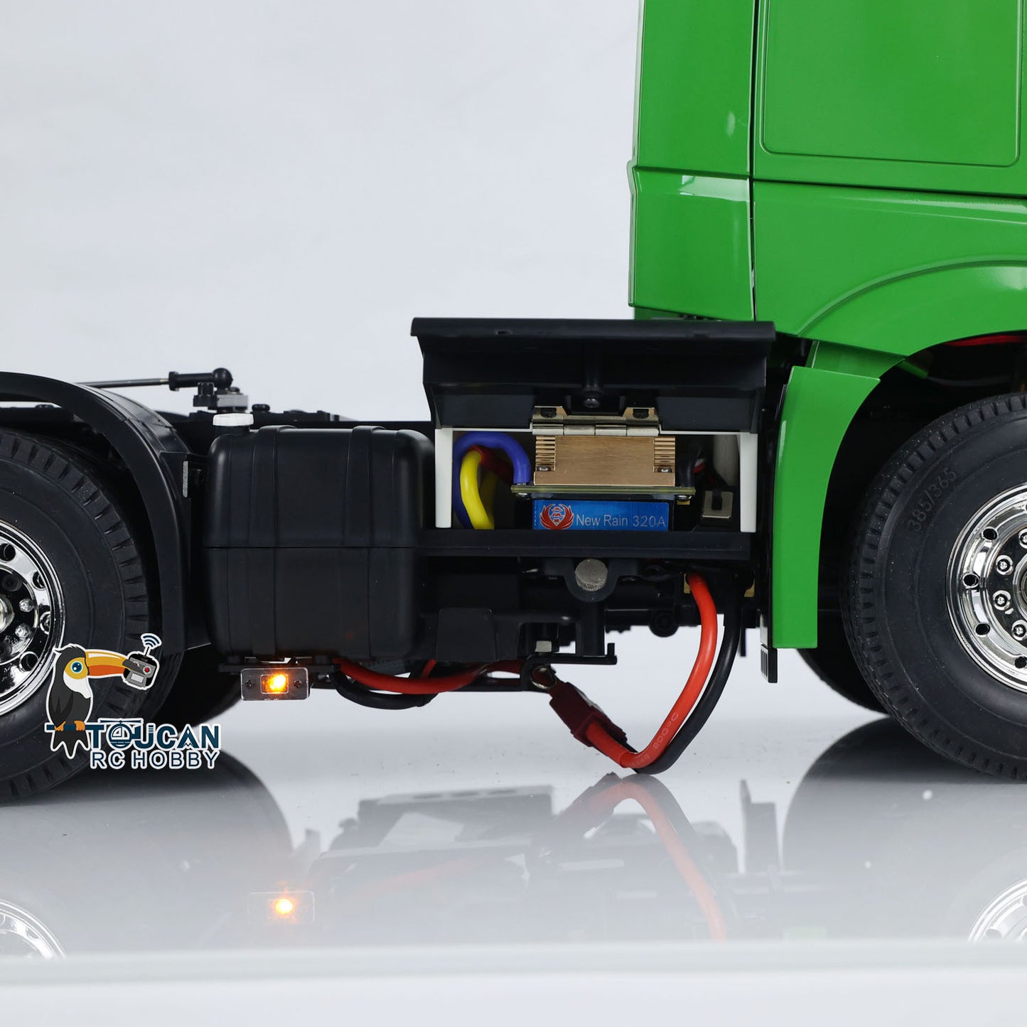 1/14 Metal RC Tractor Truck 6x4 3363 Ready to Run Remote Control Semi Truck with ST8 Radio System