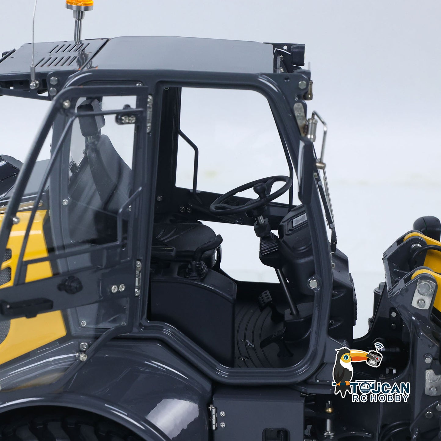 LESU 1/14 4X4 RC Hydraulic Loader Aoue WA100M-8 Metal Remote Control Construction Vehicle Model 4CH Valve Axle Lock Sound Light