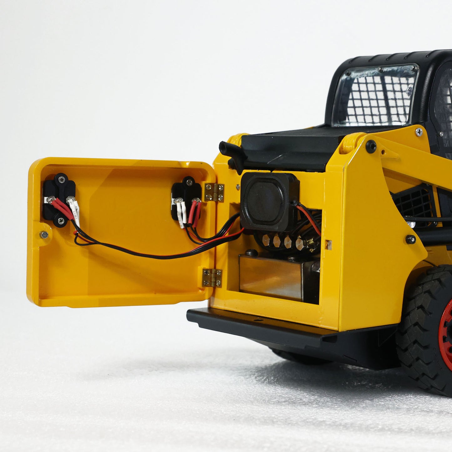 Metal 1/14 Hydraulic RC Skid-Steer Loader SM450 Remote Control Wheeled Car Model