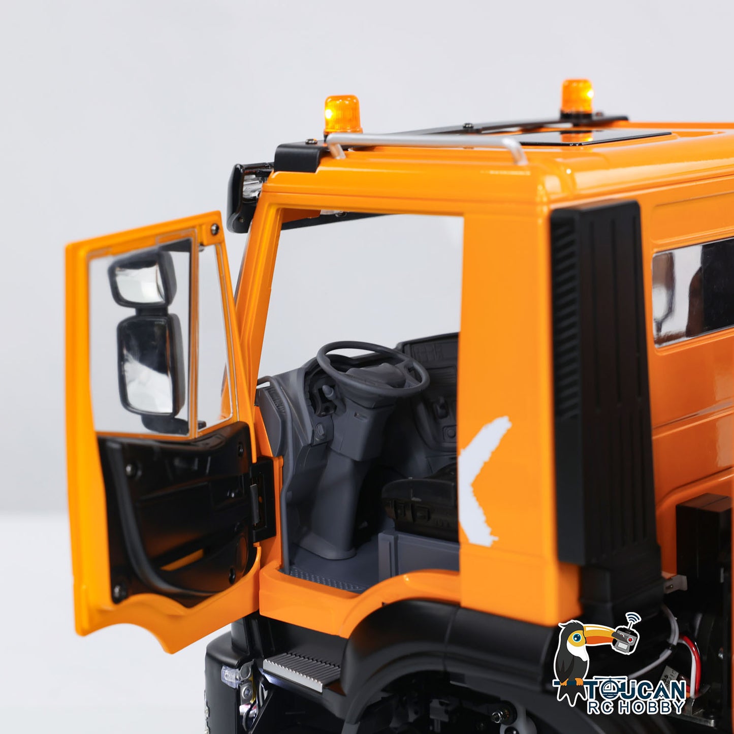 LESU Metal 6x6 1/14 RC Hydraulic Dumper Car 3-way Radio Control Dump Truck Model with Light and Sound System 3-speed Transmission
