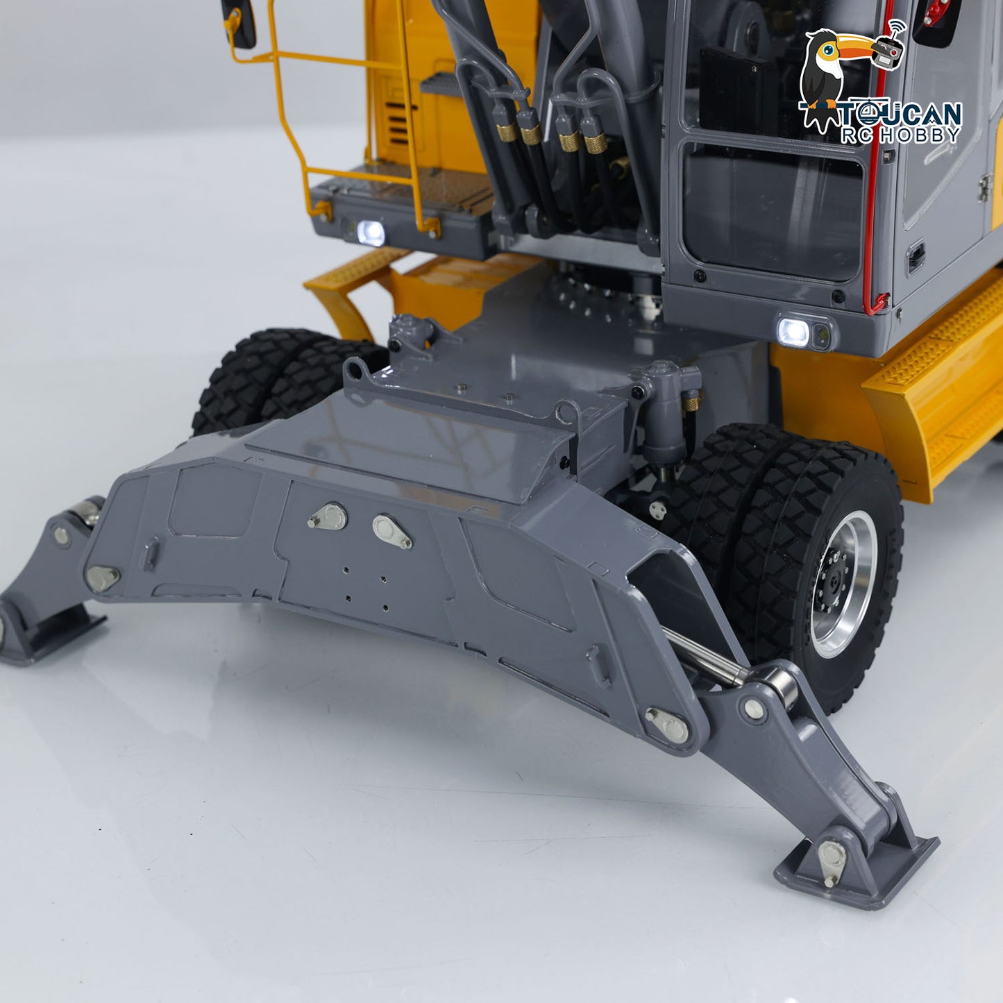 1/14 LESU RC Hydraulic Excavator Aoue ET30H Wheeled Digger Assembled and Painted Model Light System Pump Valve