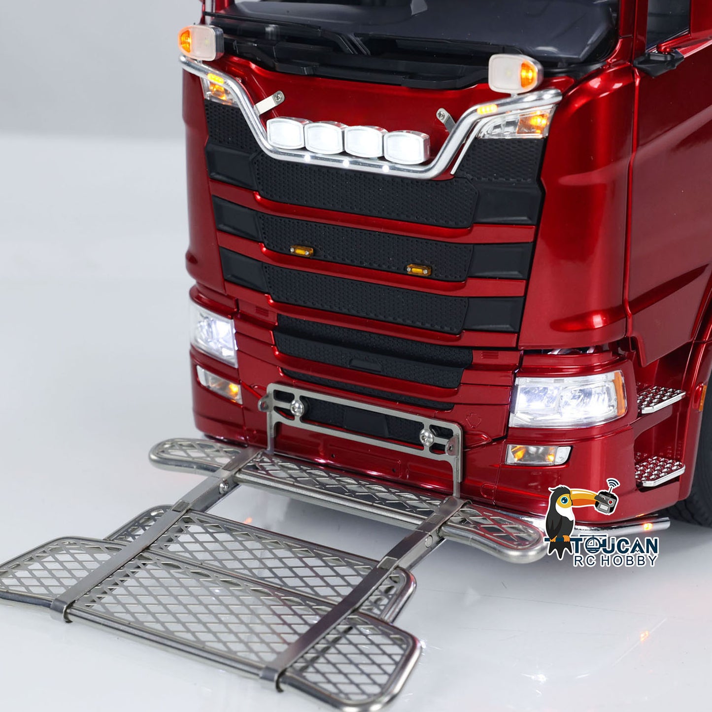 TOUCAN 1/14 Remote Control Tractor Truck 770S 6*6 Assembled and Painted Car Model Metal Chassis Light Sound Smoke Differential