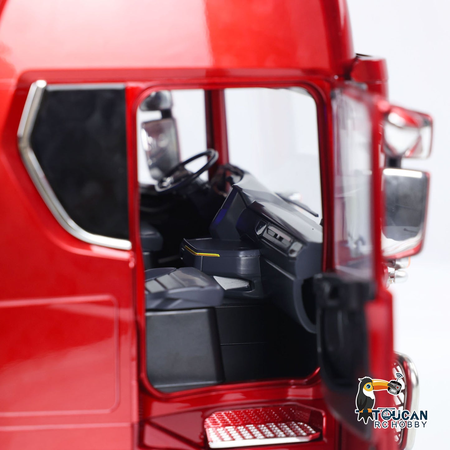 TOUCAN 1/14 Remote Control Tractor Truck 770S 6*6 Assembled and Painted Car Model Metal Chassis Light Sound Smoke Differential