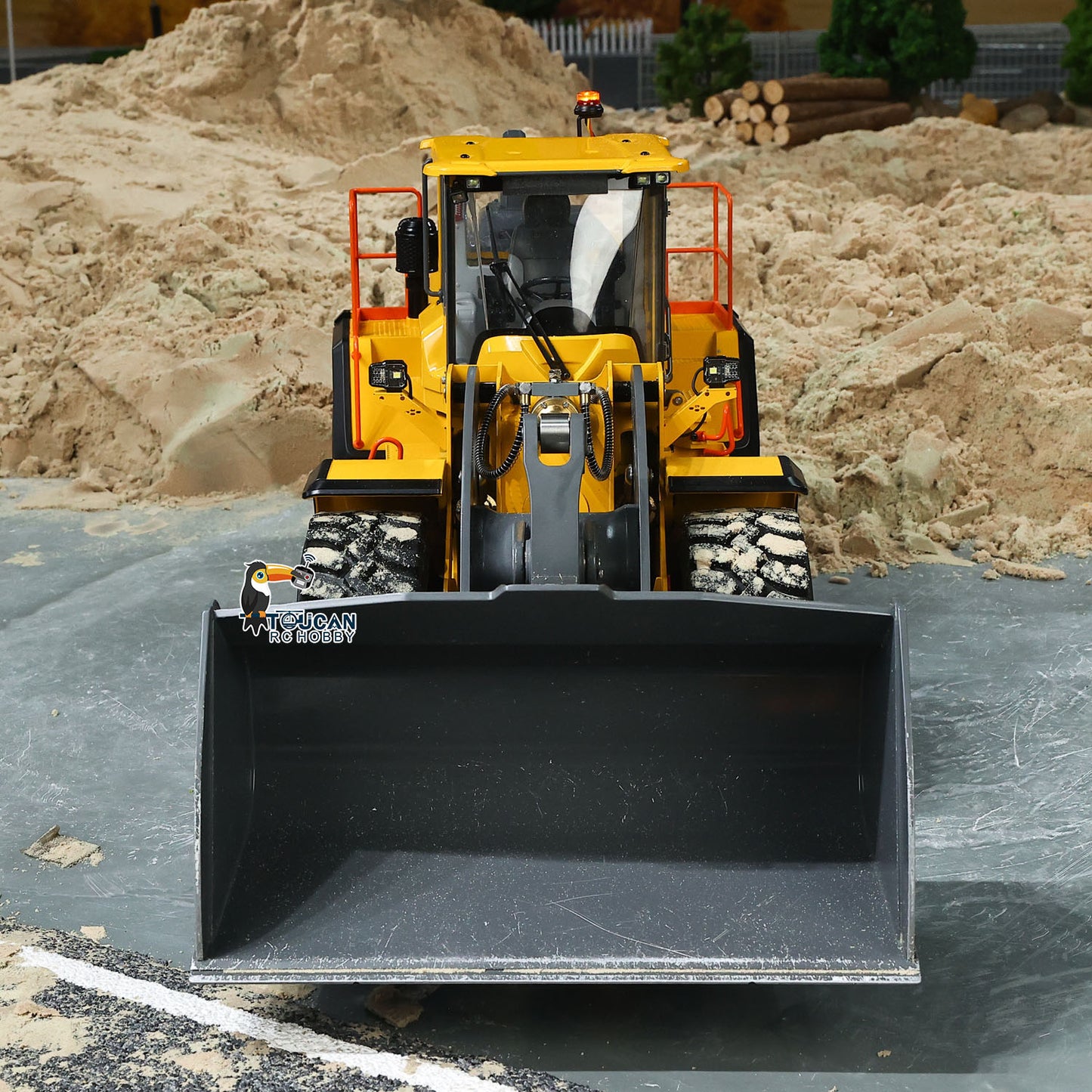Double E Metal 1/14 4X4 Remote Control Hydraulic Loader L260H Axle Locks 2Speed Gearbox Brushless Motor Battery RTR Light System