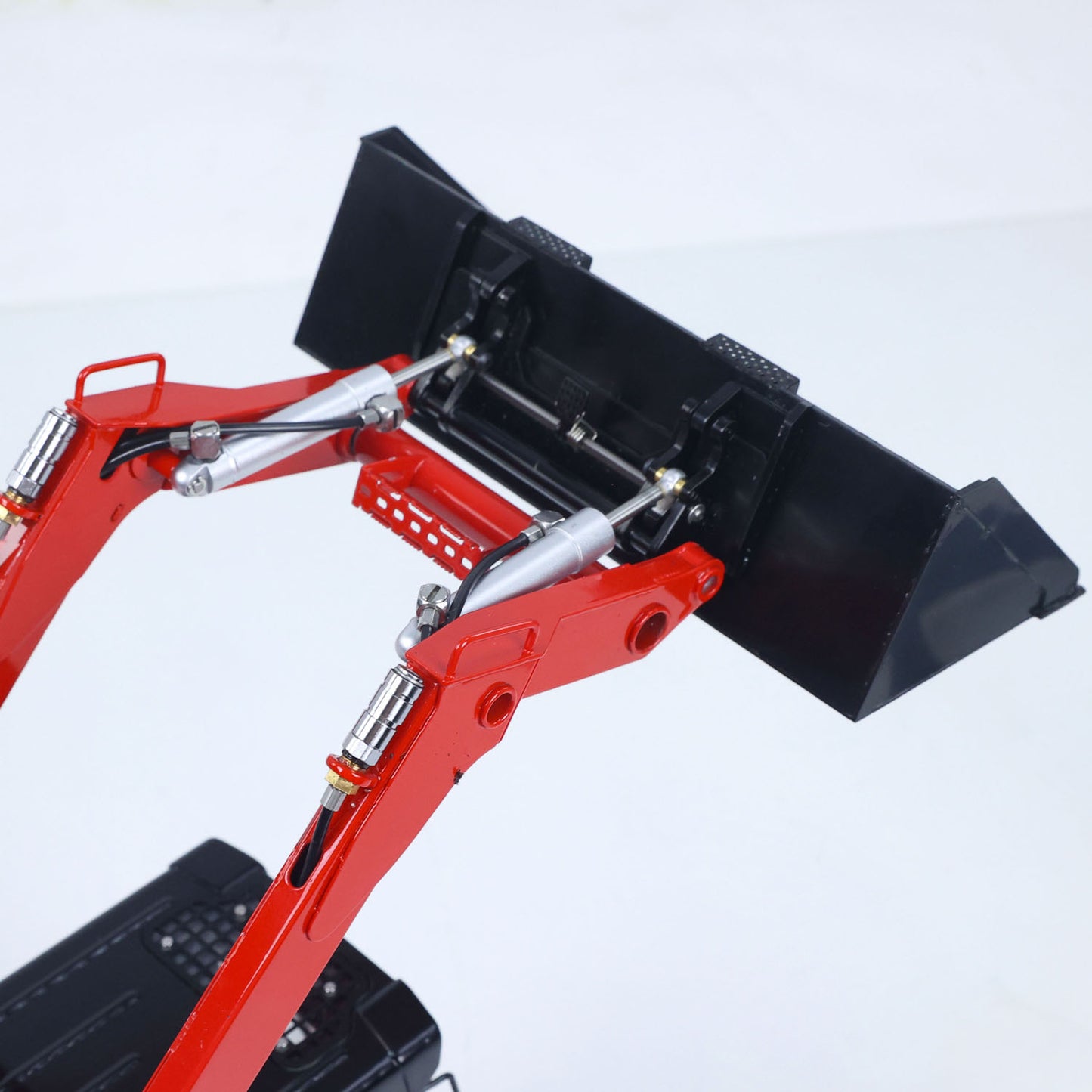 ONLY ONE Fast Shipping 1/14 Hydraulic RC Tracked Loader SM770 Skid-Steer Remote Control Car Model