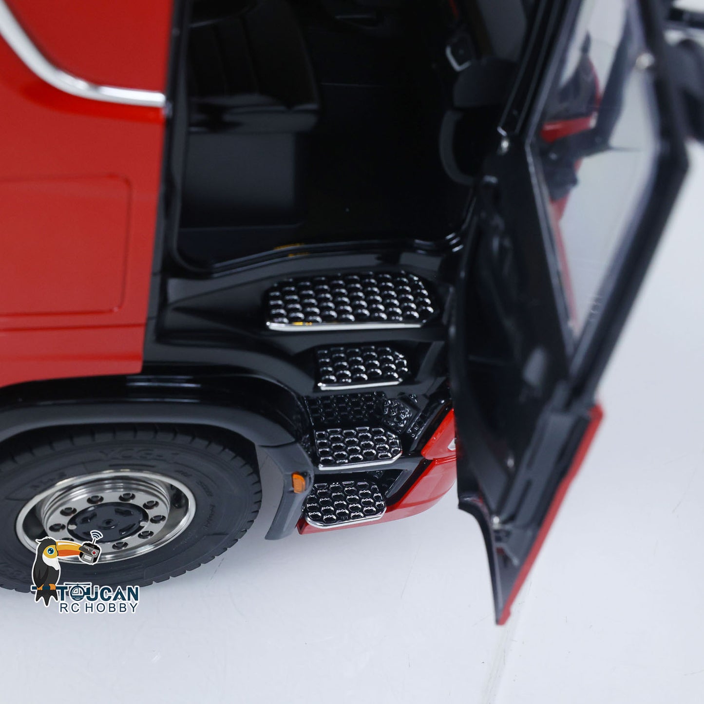 770S 1/14 6X6 RC Tractor Truck Liftable Rear Axle Wheel Hub Reduction Differential Locks Hobbywing ESC Flysky ST8 Light System