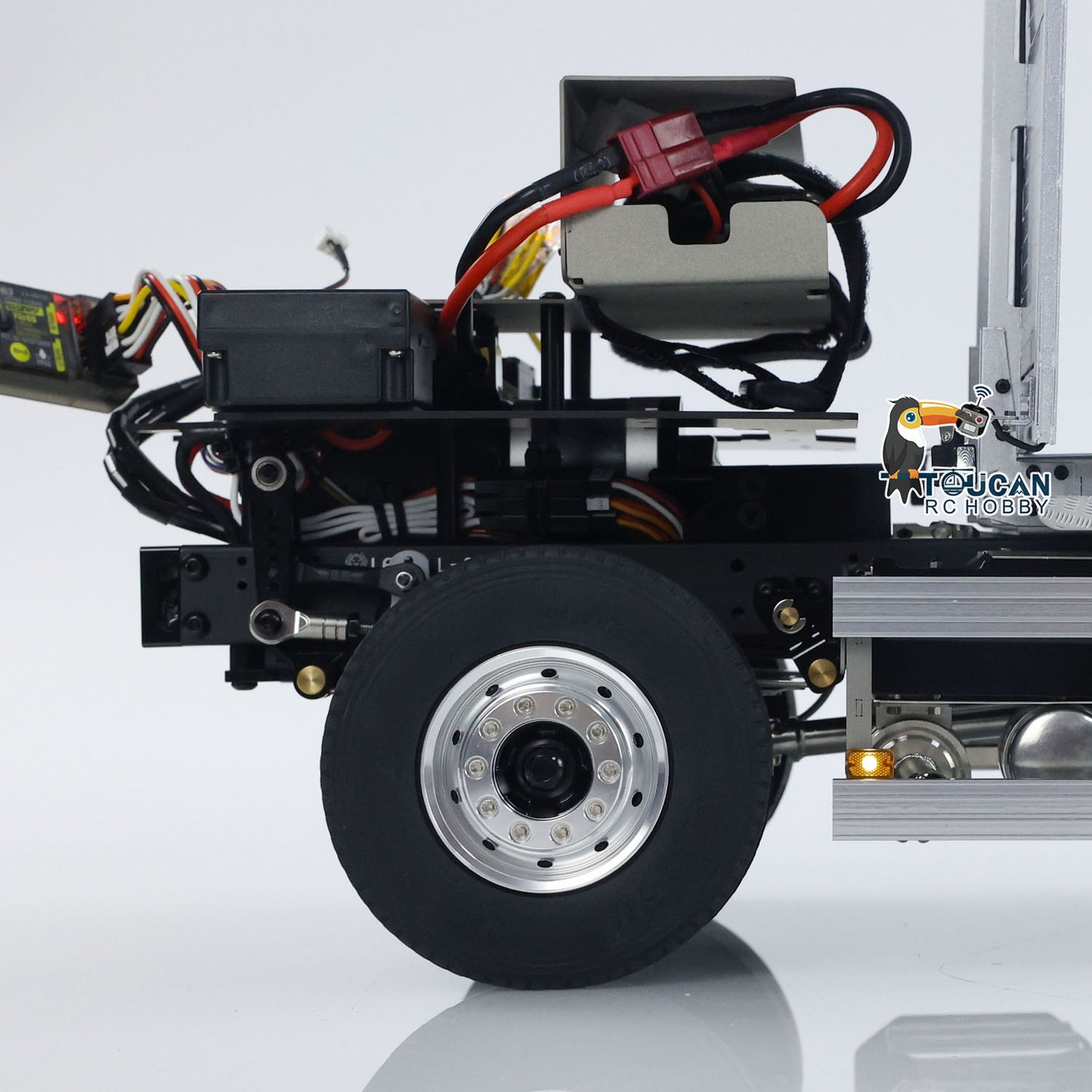 LESU 1/14 Metal RC Logging Truck Hydraulic Crane Tractor Lorry W/O FH16 Cabin