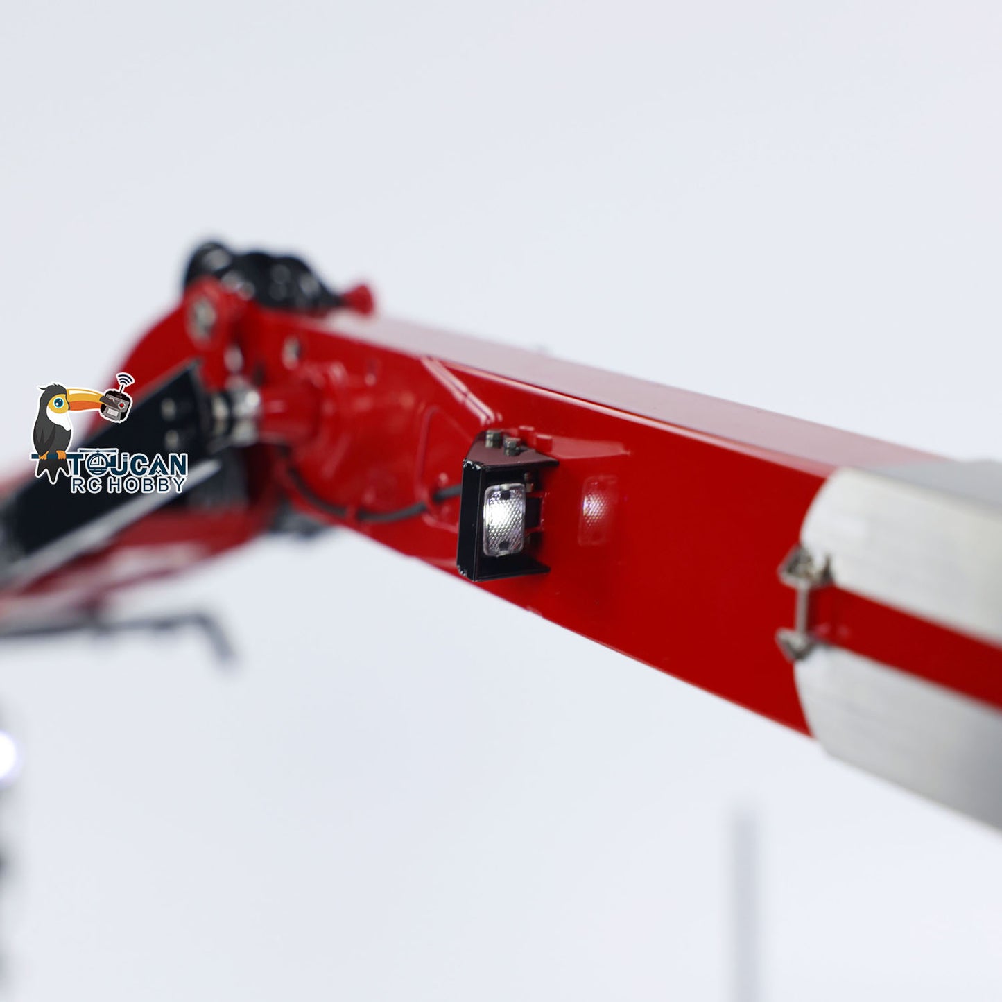 LESU 1/14 Metal RC Logging Truck Hydraulic Crane Tractor Lorry W/O FH16 Cabin