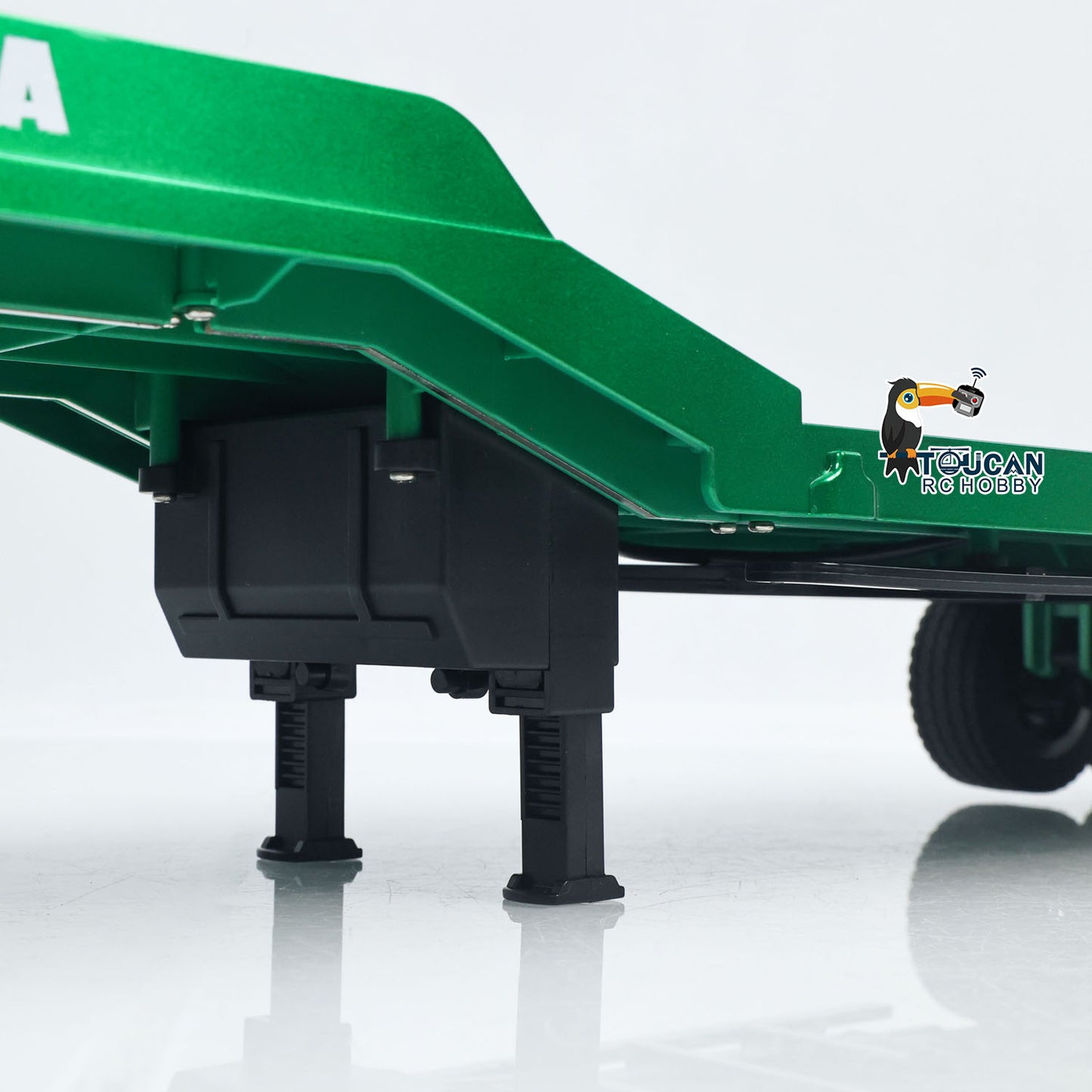 HUINA 1/18 Plastic Flatbed Semi Trailer 1502 for Radio Controlled Tractor Truck 1501 RC Model Electric Support Legs Battery No Light