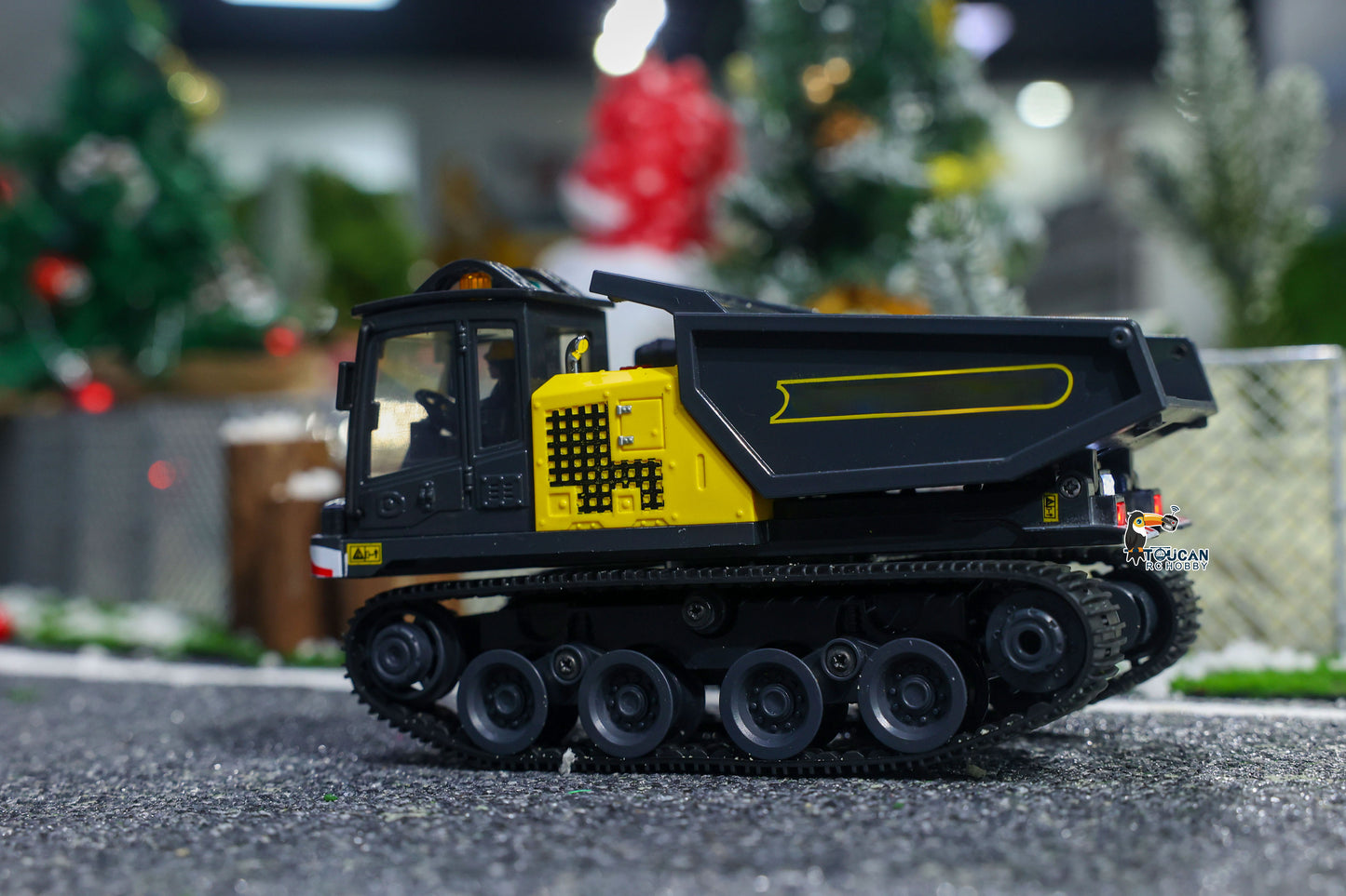 Pre-Order 1/50 T14R Panther RTR Electric RC Crawler Dump Truck Construction Vehicle Tracked Tipper Finished Model Toys Lights Sounds Unit