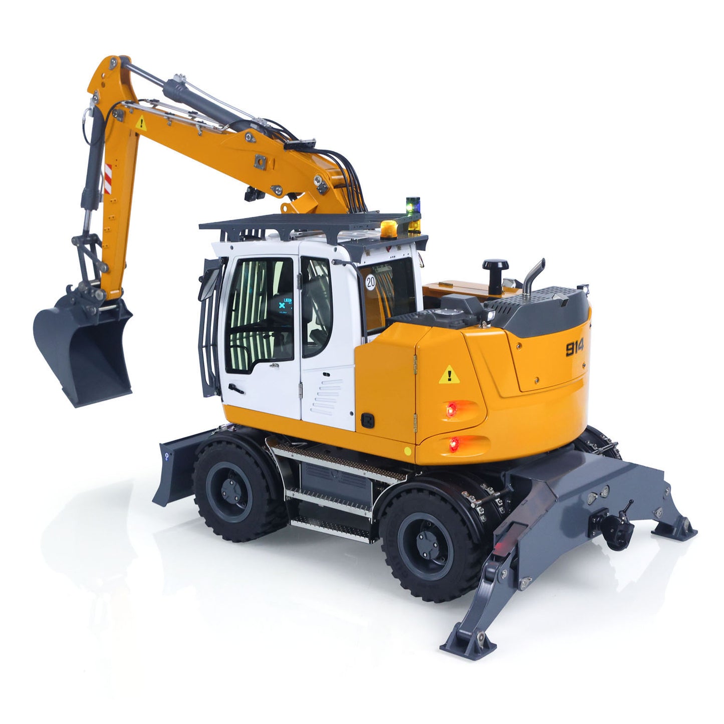 Fast Shipping 1/14 RC Hydraulic Wheeled Excavator LR914 8-ways Valve RTR Metal Remote Control 4*4 Digger Model Axle Lock Flysky PL18EV Lite